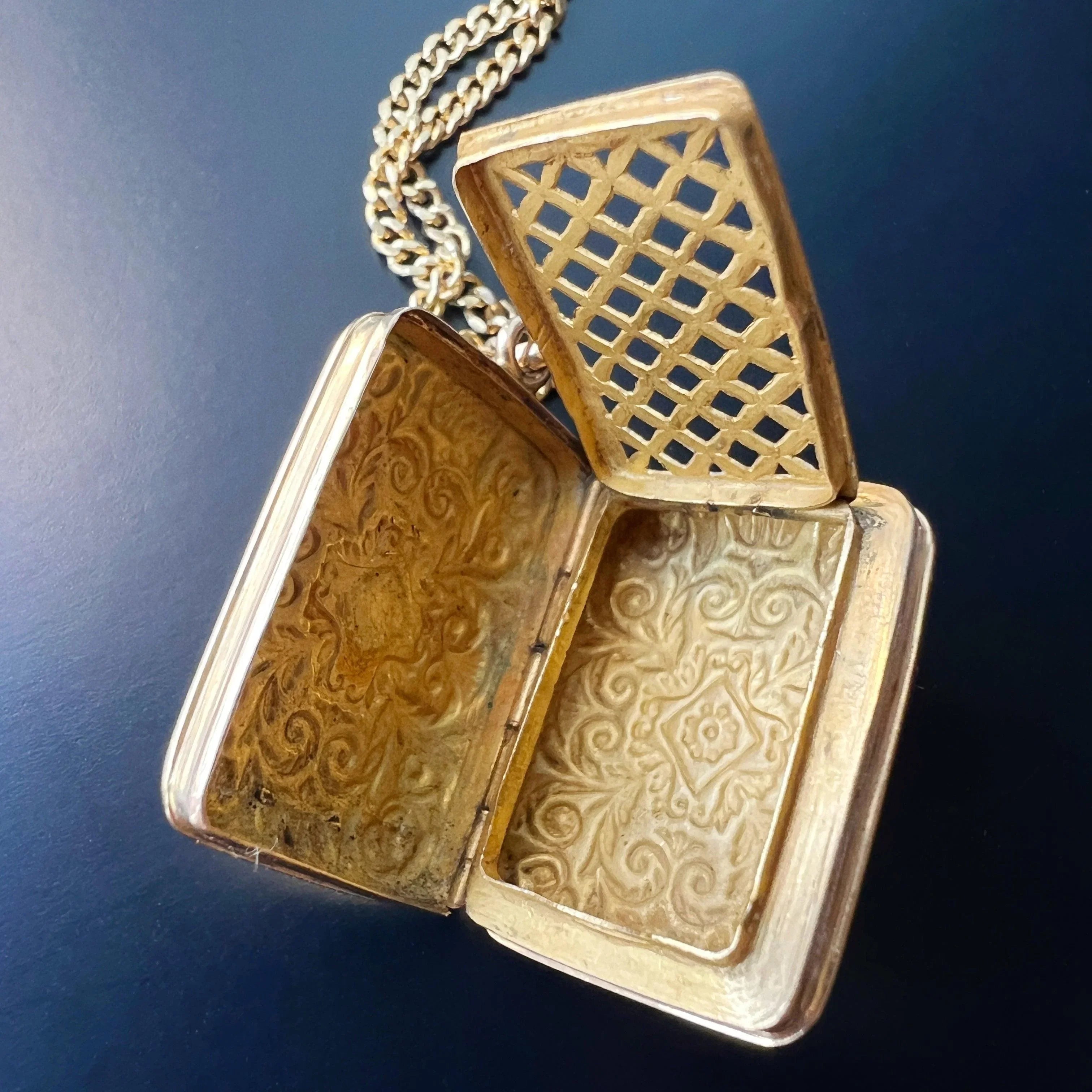 Georgian era 18K gold double sided black enamel perfume box pendant - Curiously timeless
