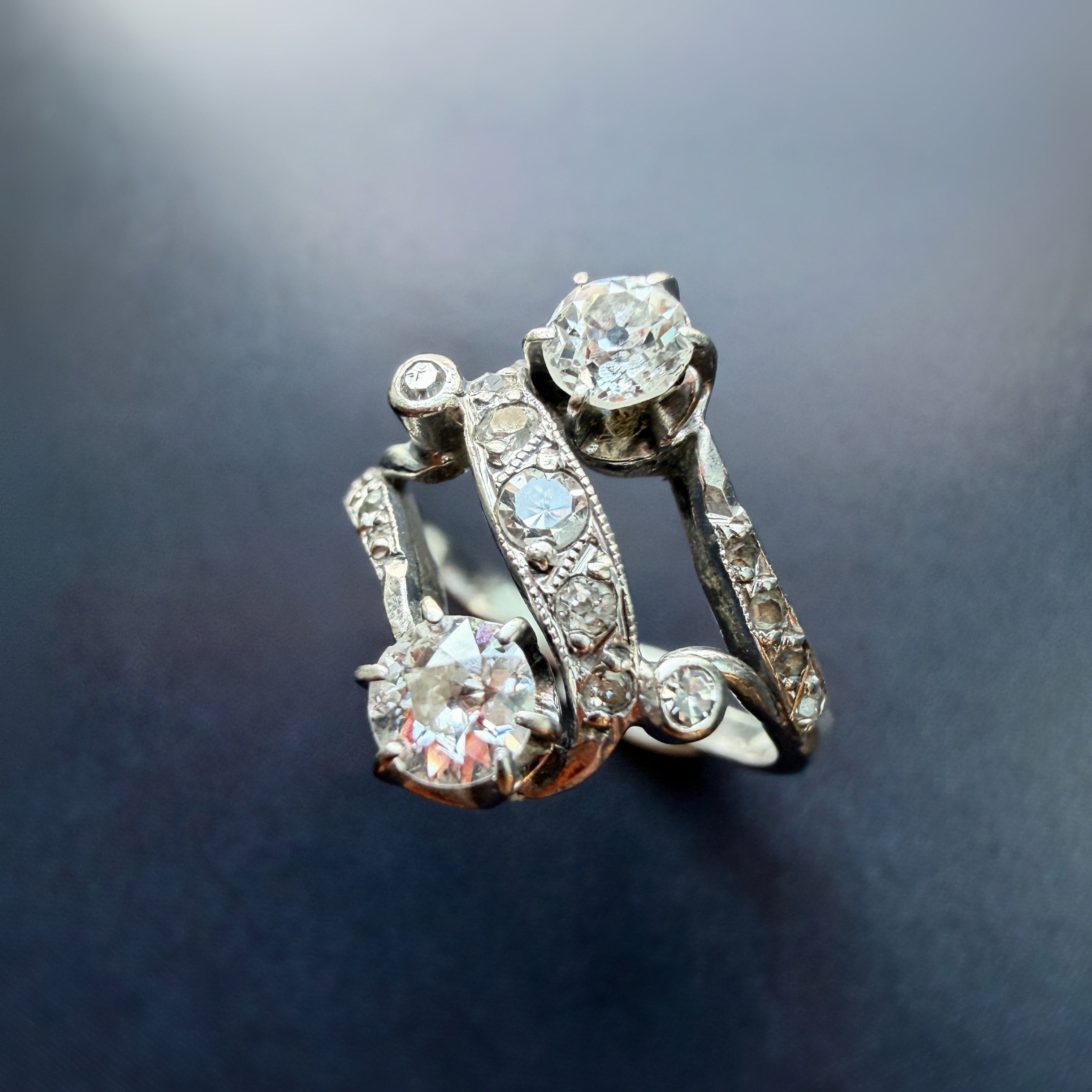 Early 20th Century French 18K gold Diamond Toi et Moi Ring