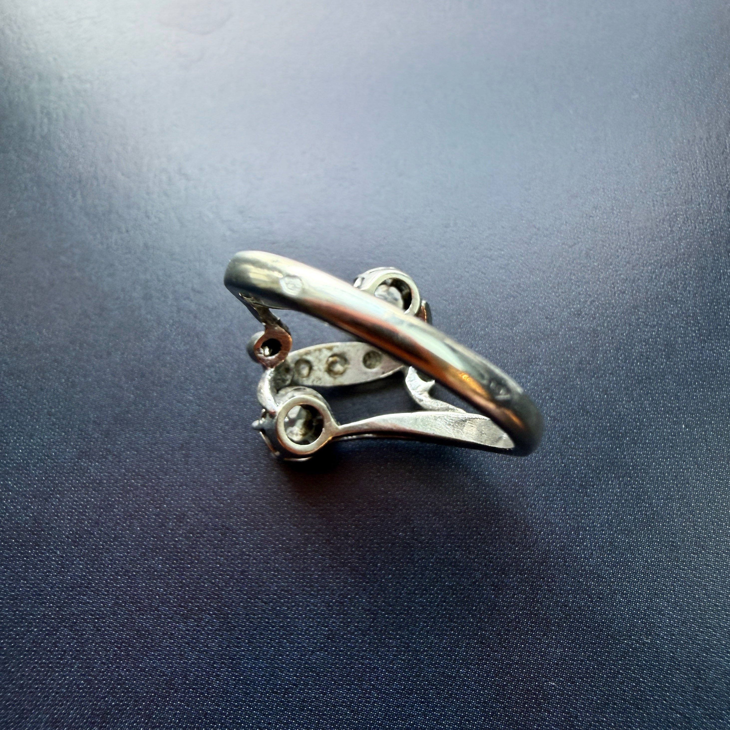 Early 20th Century French 18K gold Diamond Toi et Moi Ring