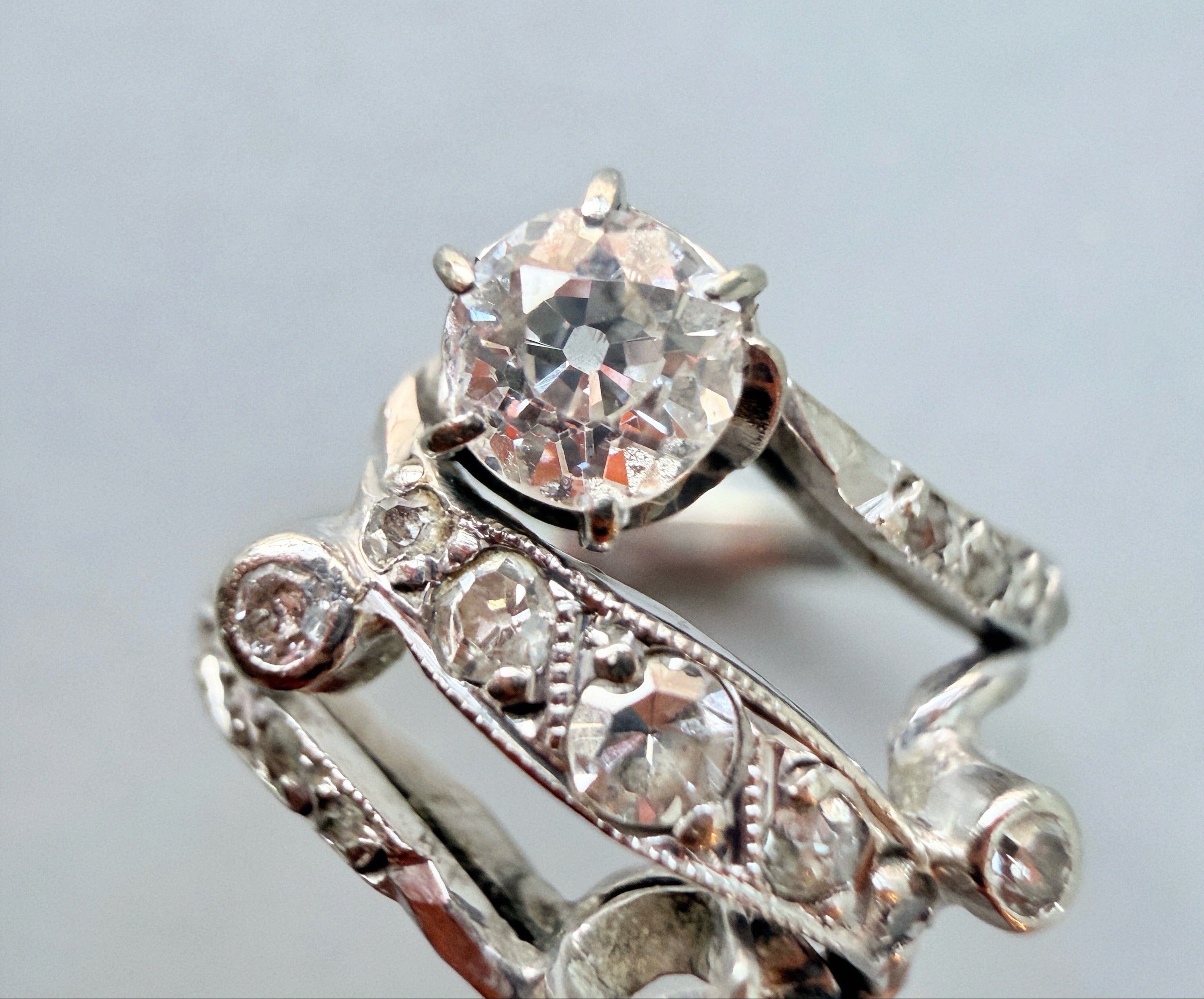 Early 20th Century French 18K gold Diamond Toi et Moi Ring