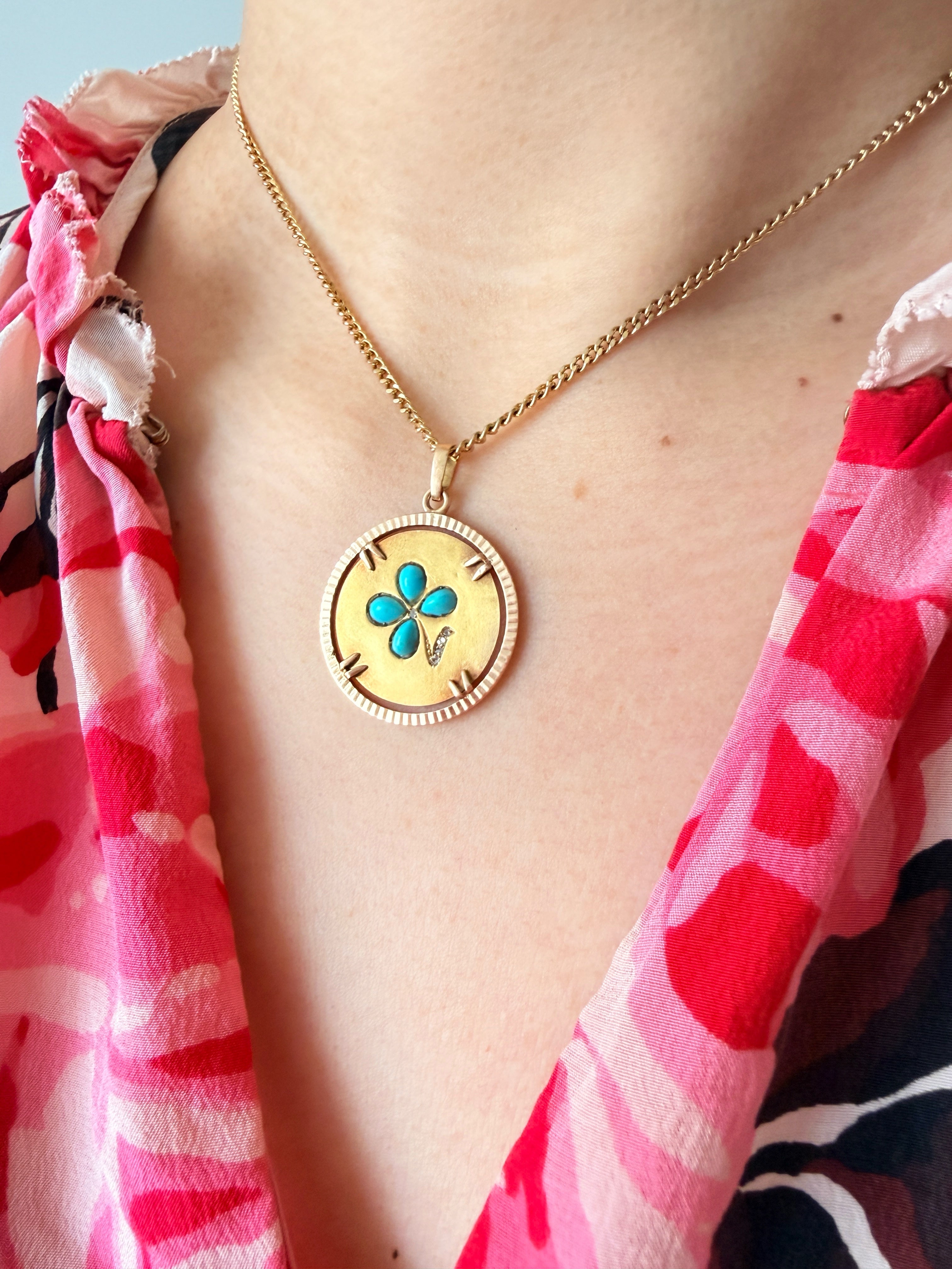 18K yellow gold blue turquoise diamond clover pendant