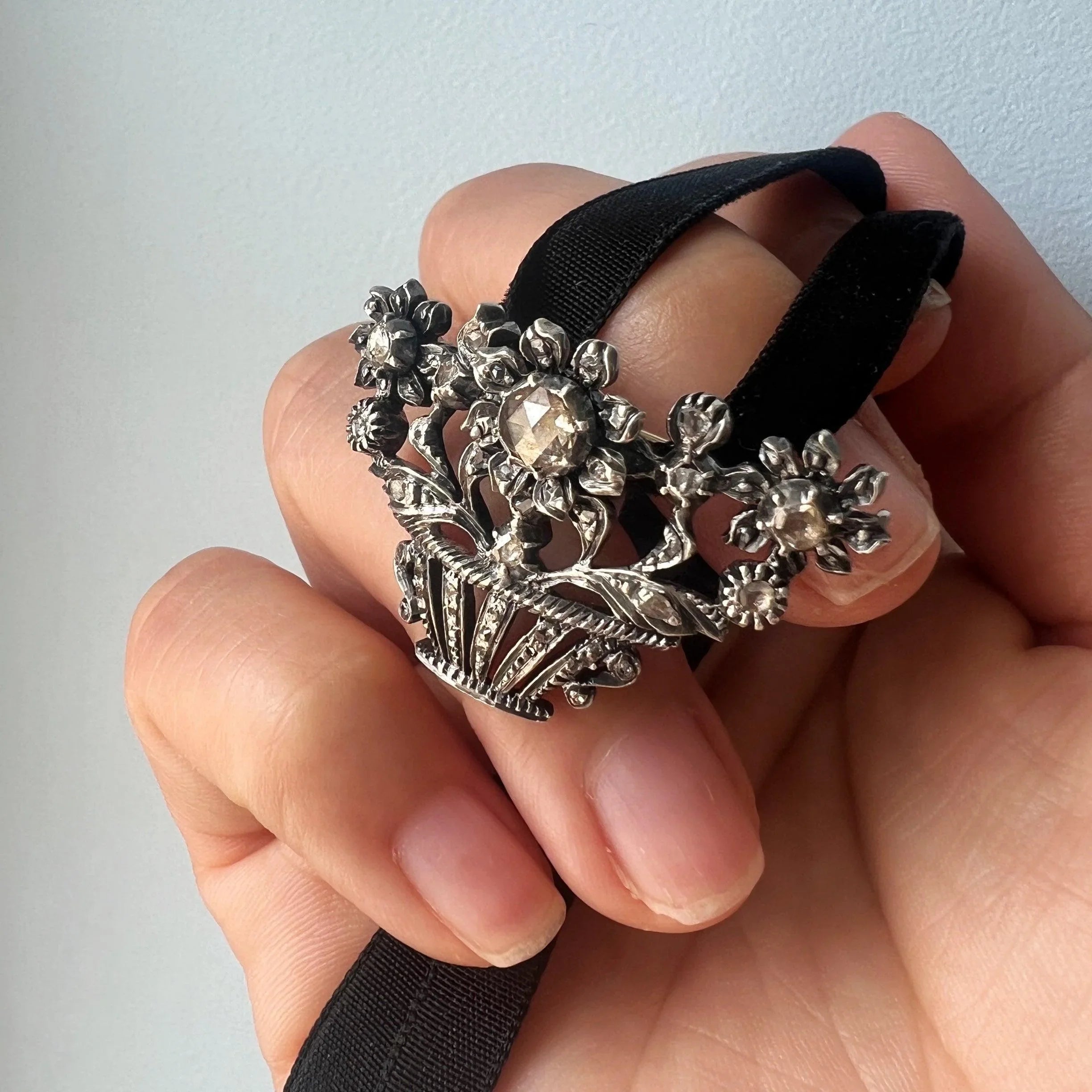 Antique 14k gold rose cut diamond flower basket brooch - Curiously timeless