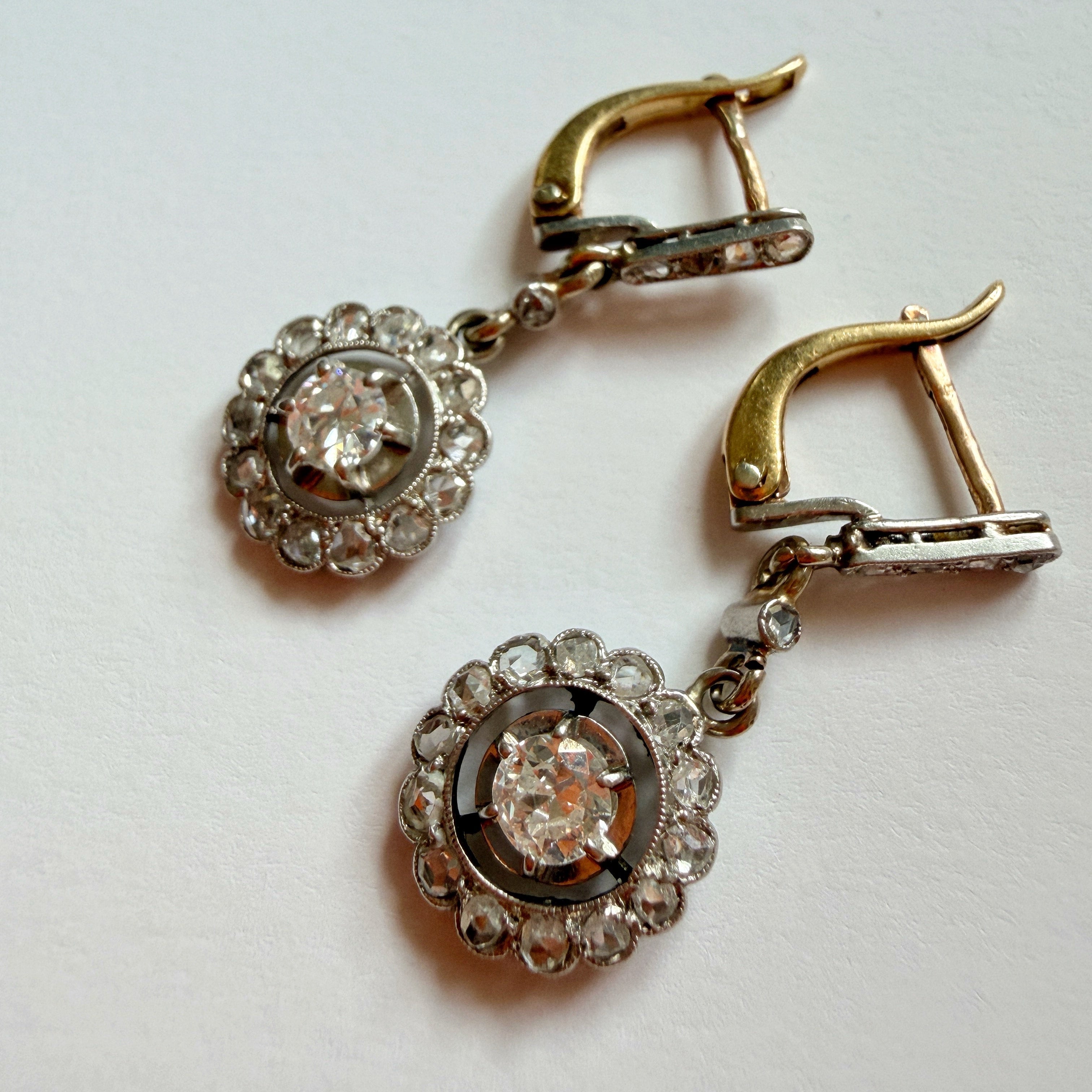 Edwardian/Belle epoque 18K gold diamond trembling earrings