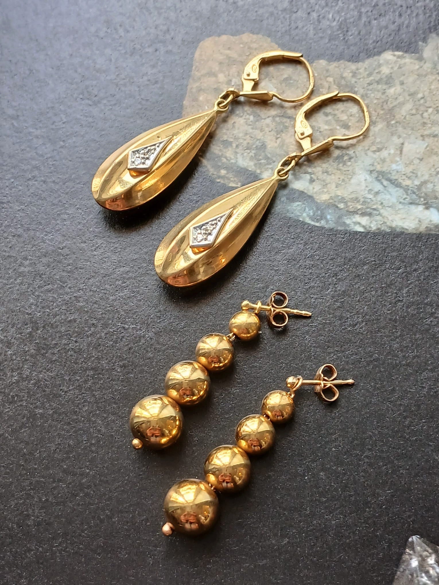 French vintage 18K gold graduated bead drop earrings