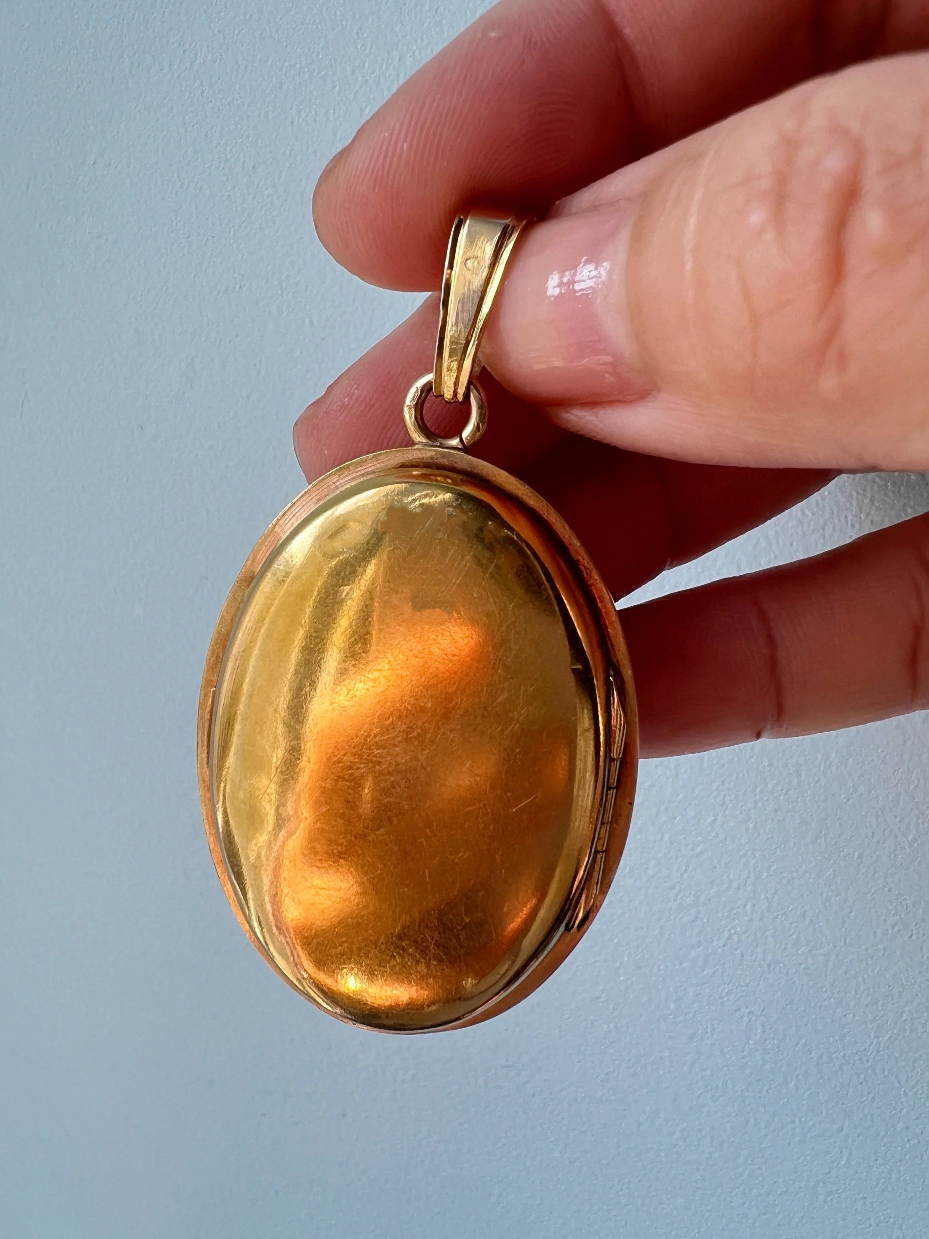 Victorian 18K Gold Diamond natural Pearl Daisy Locket Pendant