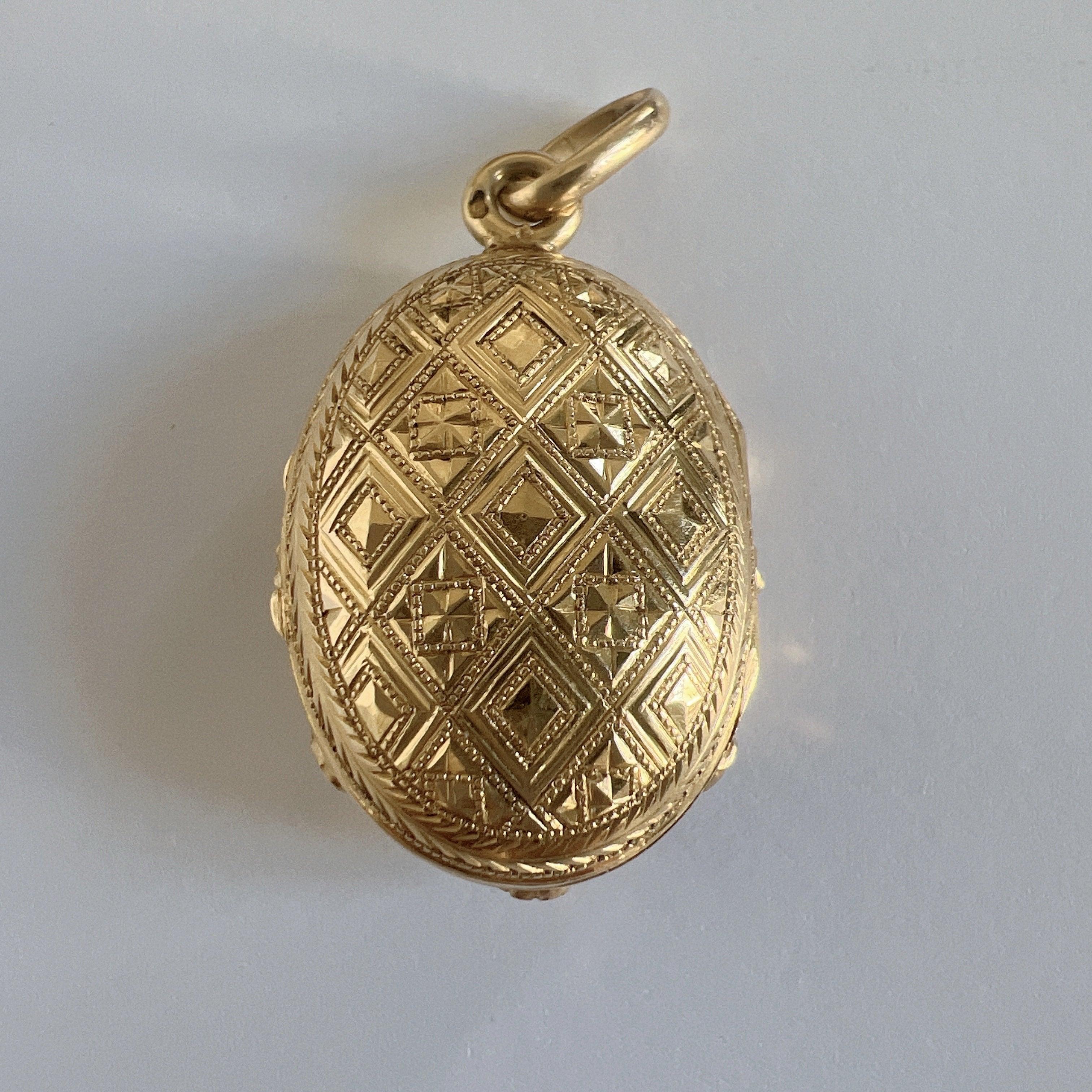 Victorian era 18K gold ruby natural pearl onyx star locket - Curiously timeless