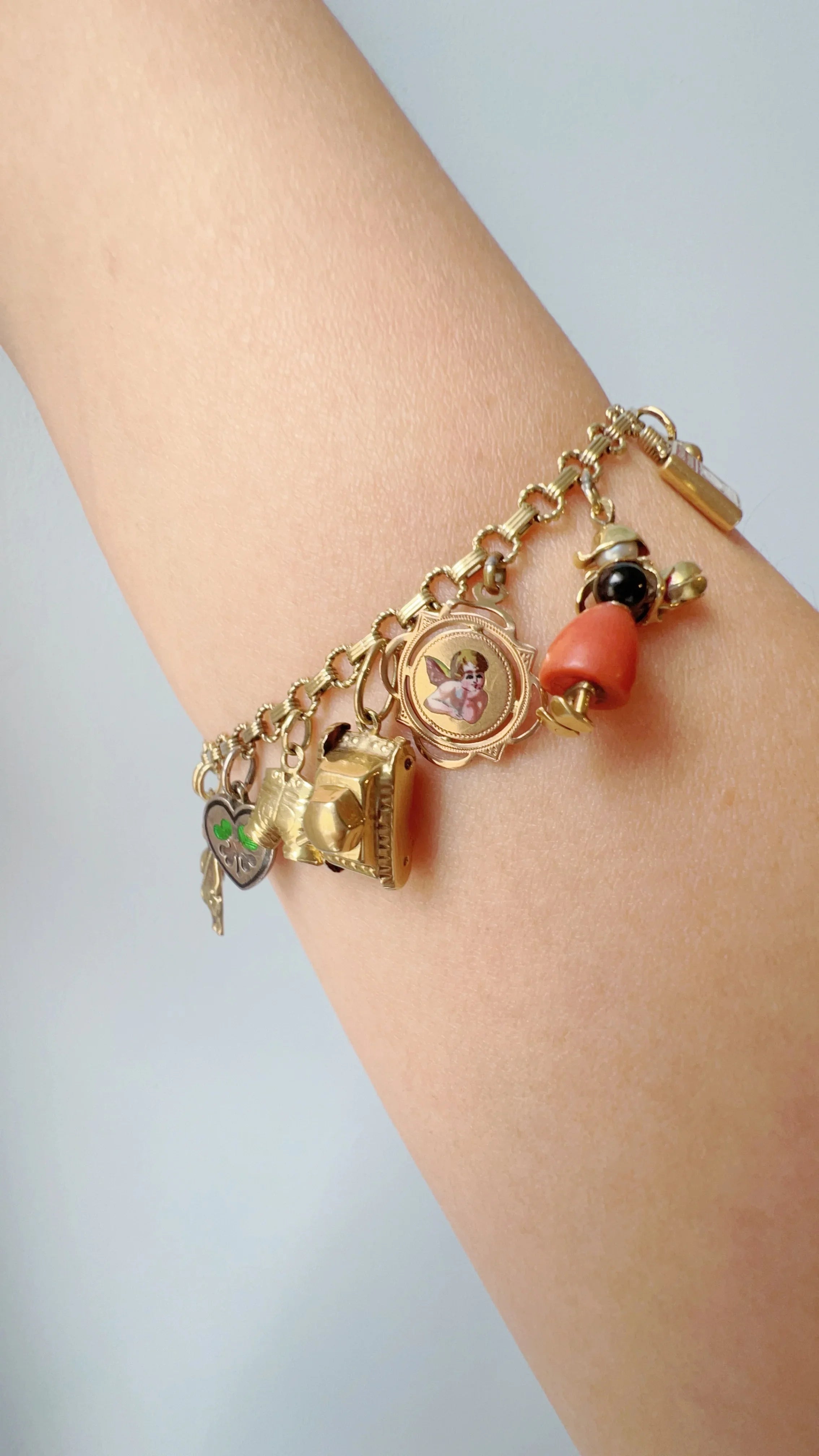 14K yellow Gold charm bracelet