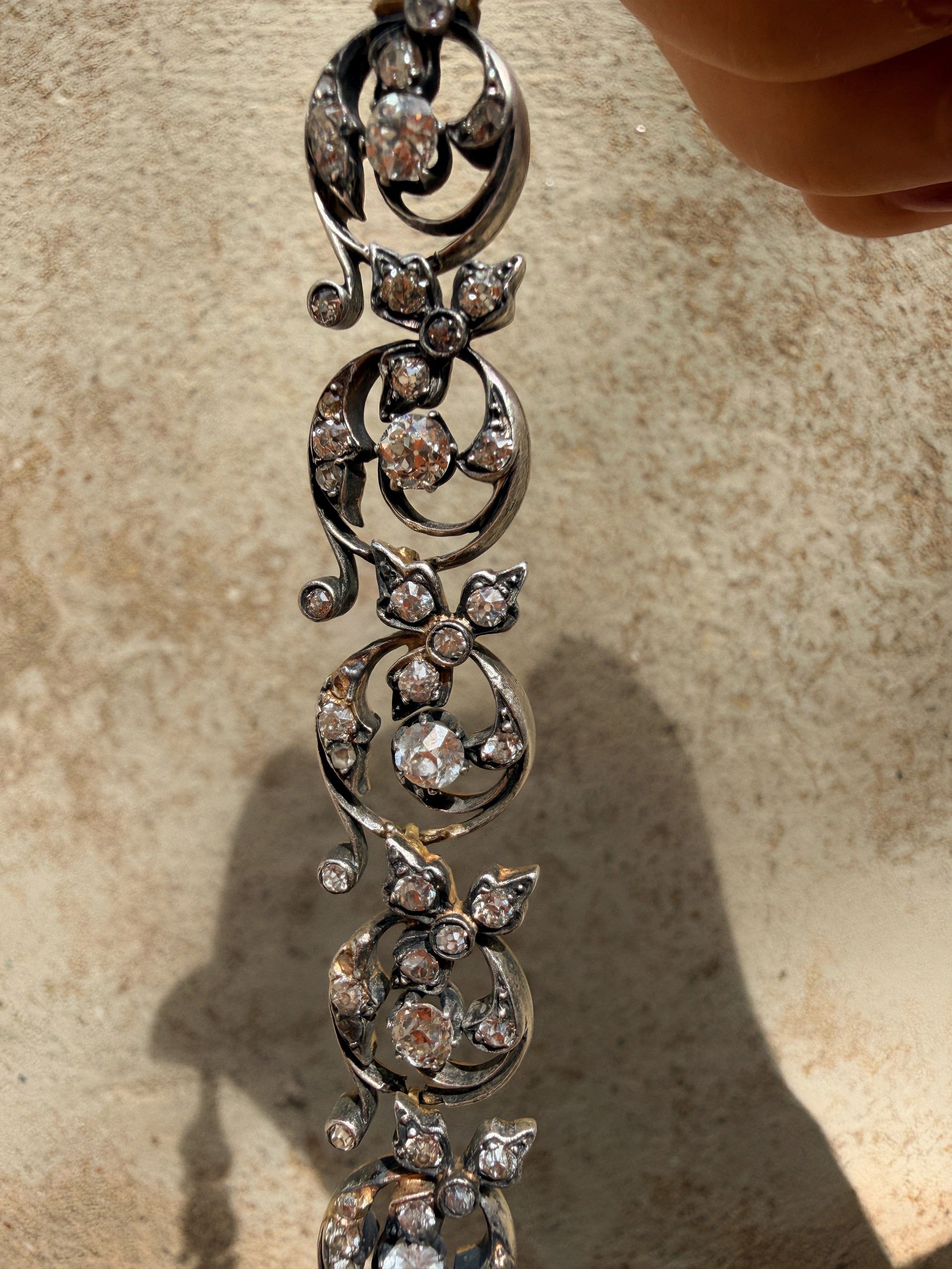 Antique Victorian 18K gold floral diamond link bracelet