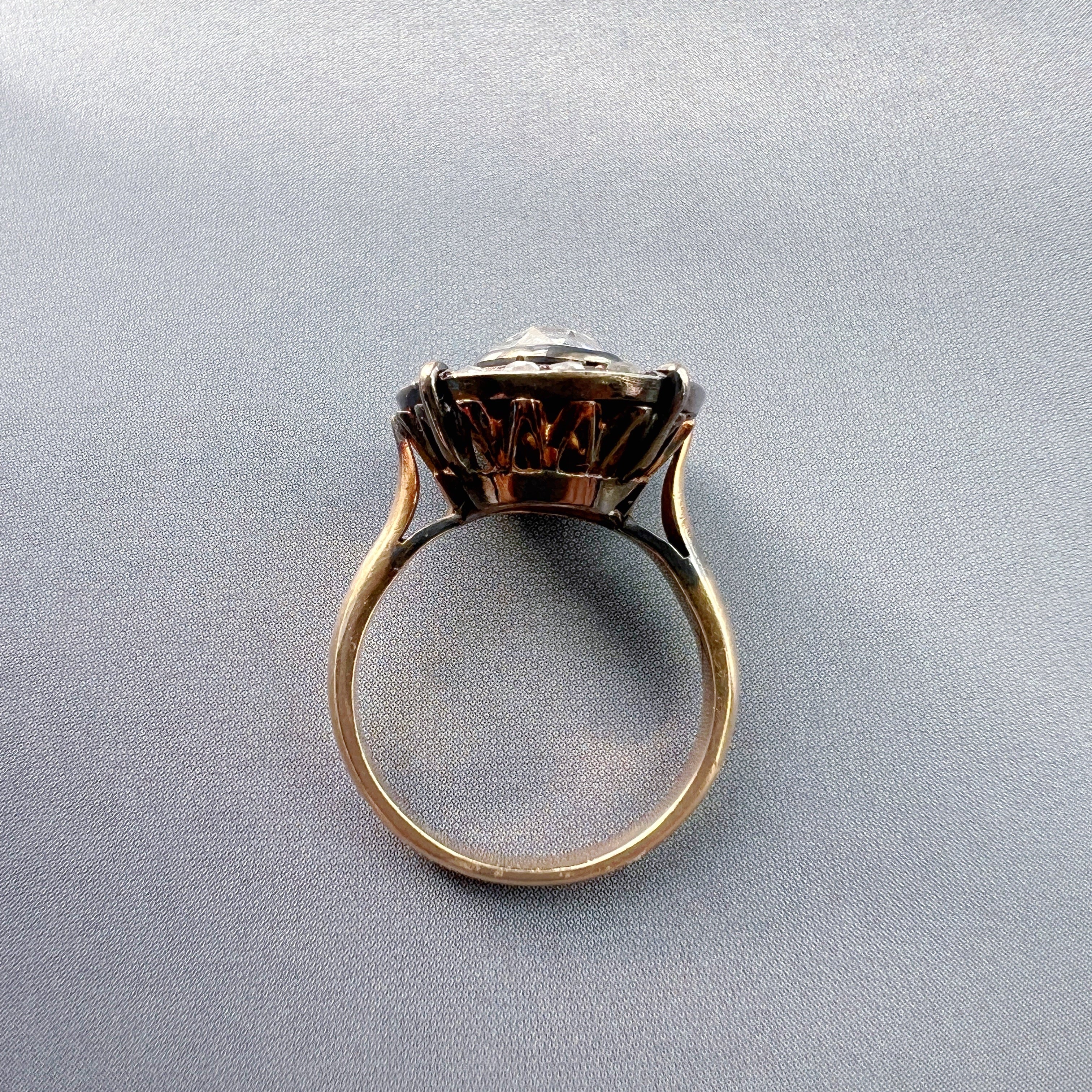 Antique French 18K Gold Rose Cut Diamond Ring