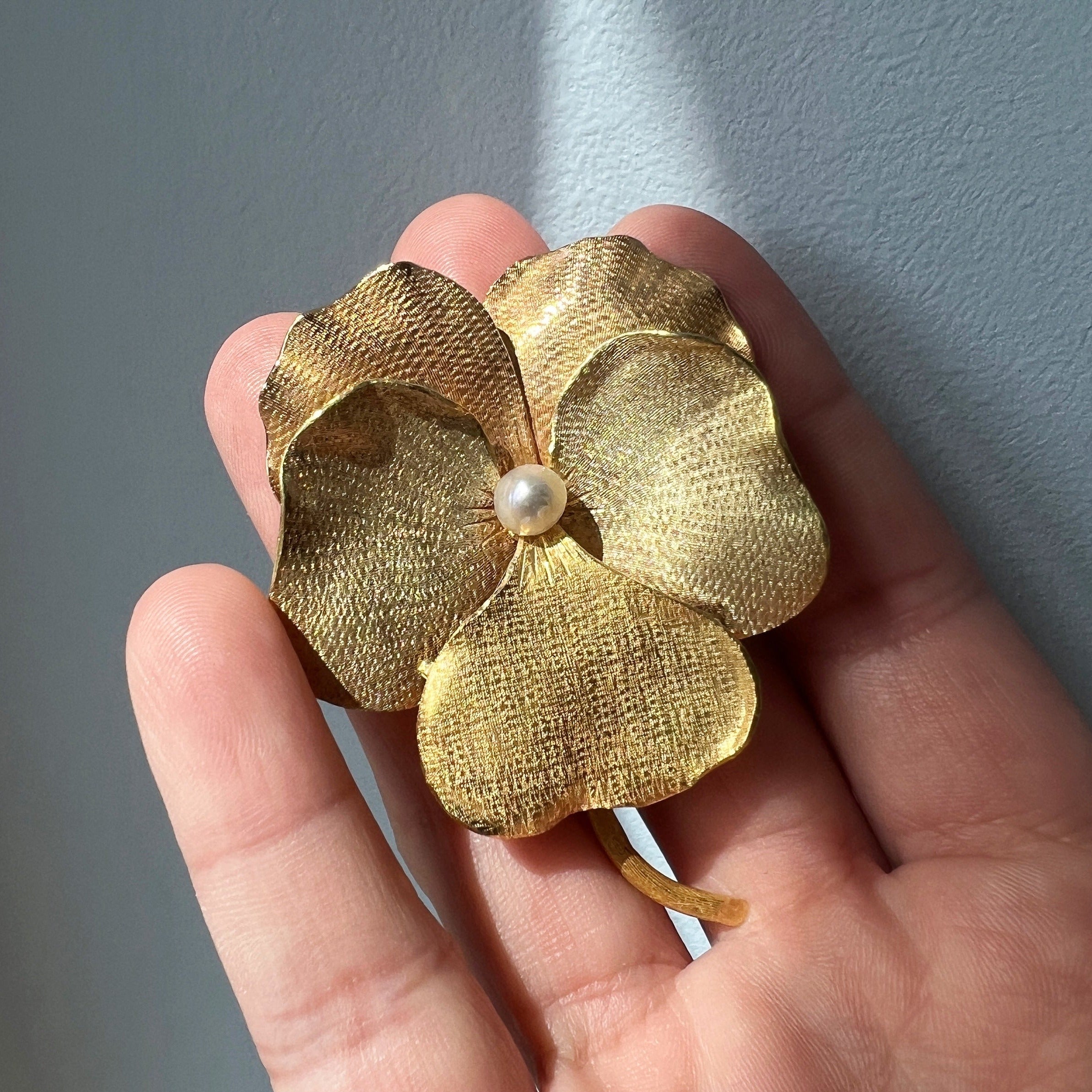 Delicate Art Nouveau Era Enameled Flower 14k Gold Brooch Pin