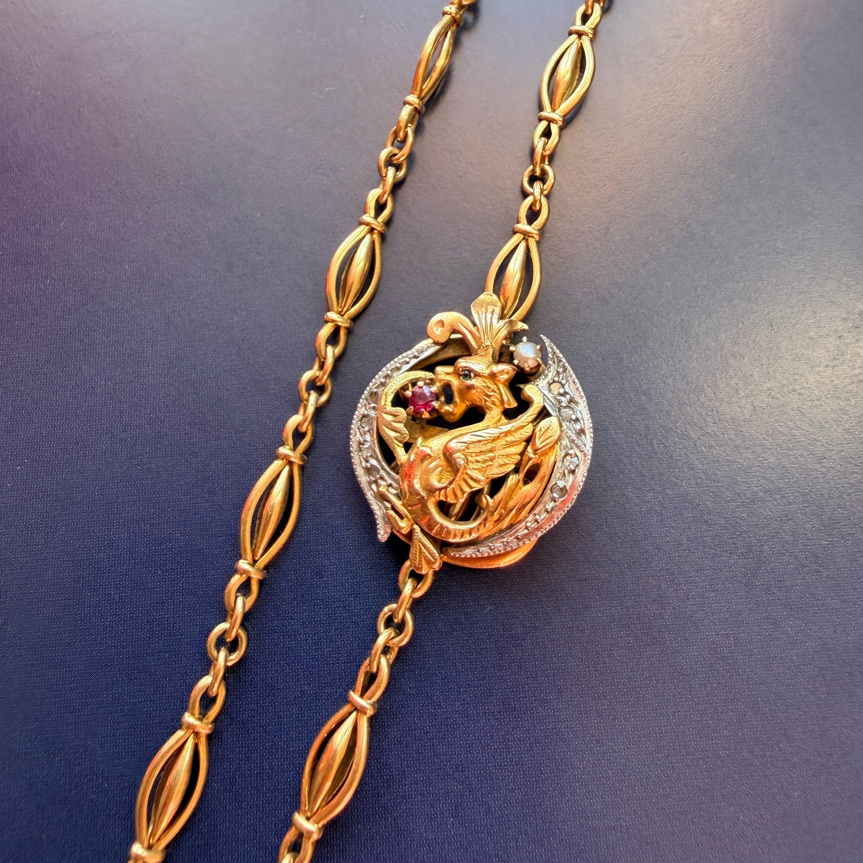 French Art Nouveau 18K gold chimera chain clip