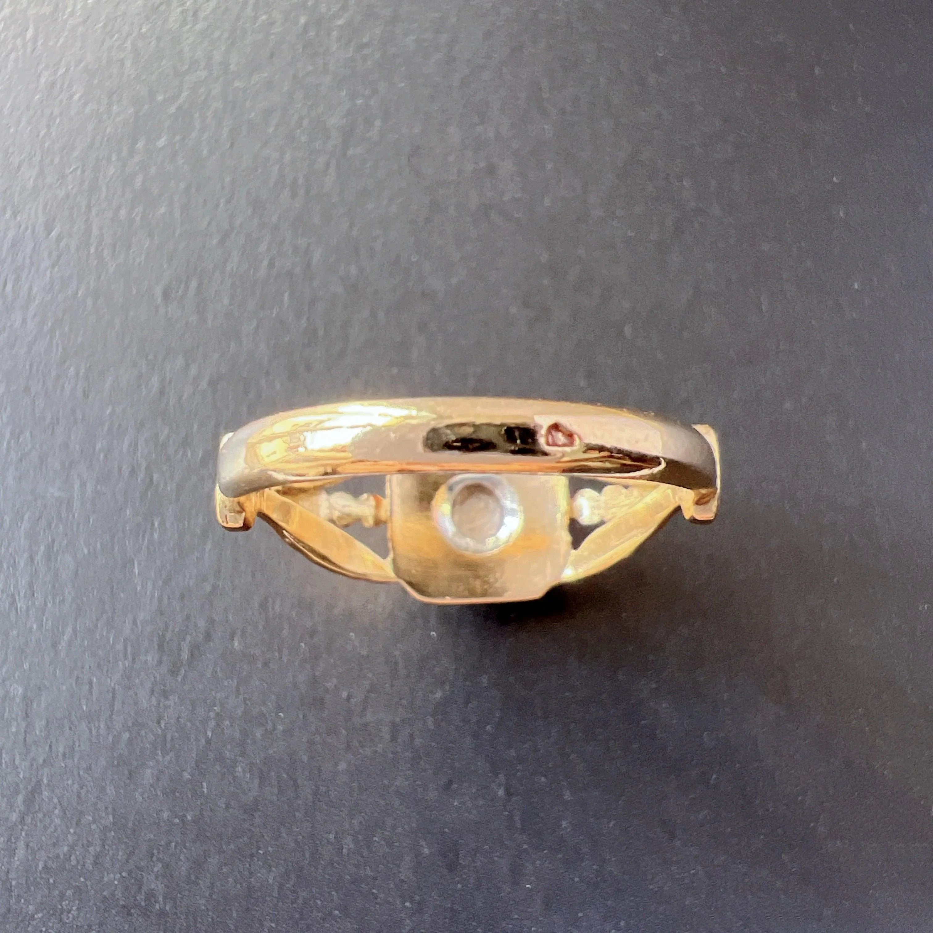 Antique 18K gold black enamel diamond floral ring - Curiously timeless