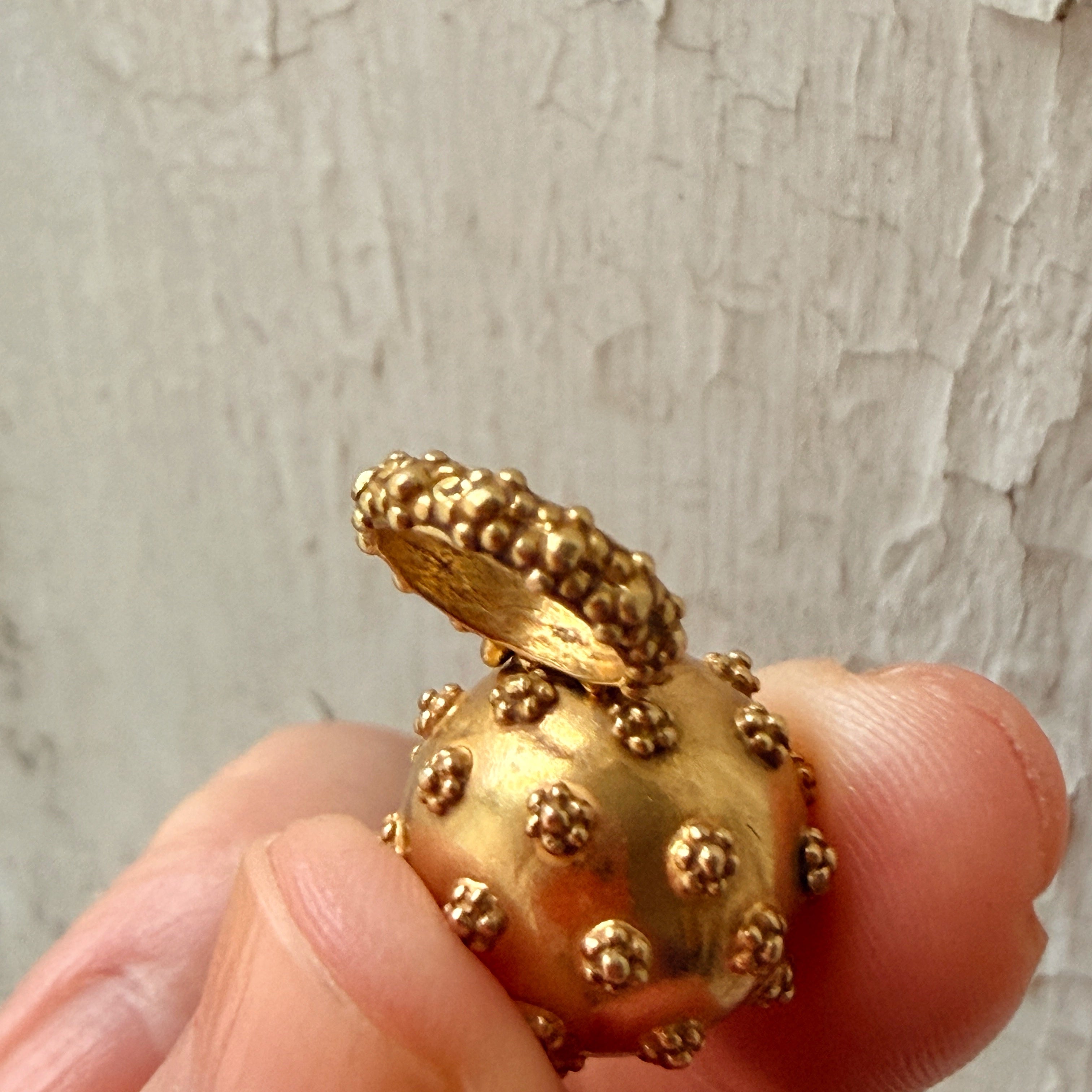 Antique Georgian 18K Yellow Gold Orb Pendant with granulations