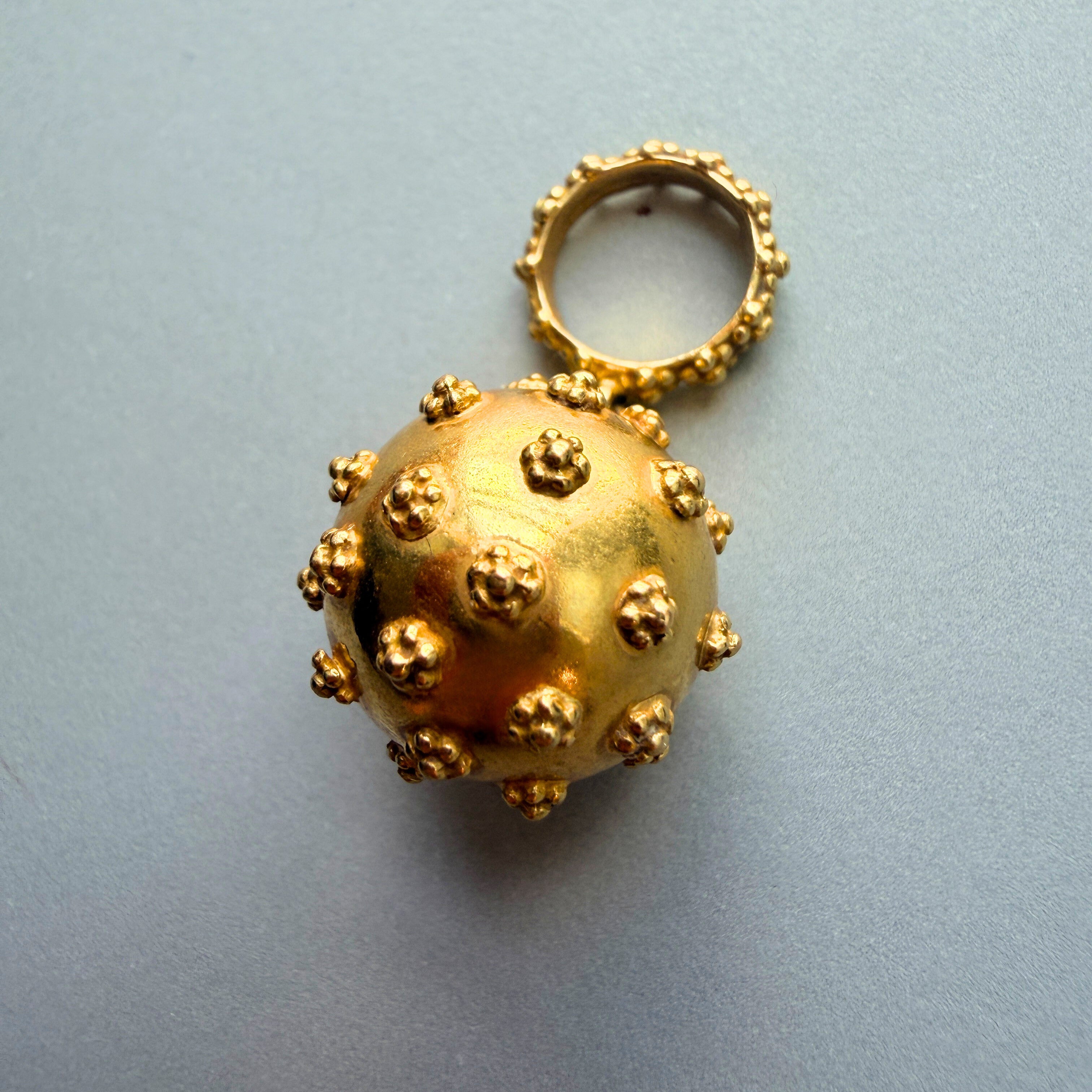 Antique Georgian 18K Yellow Gold Orb Pendant with granulations