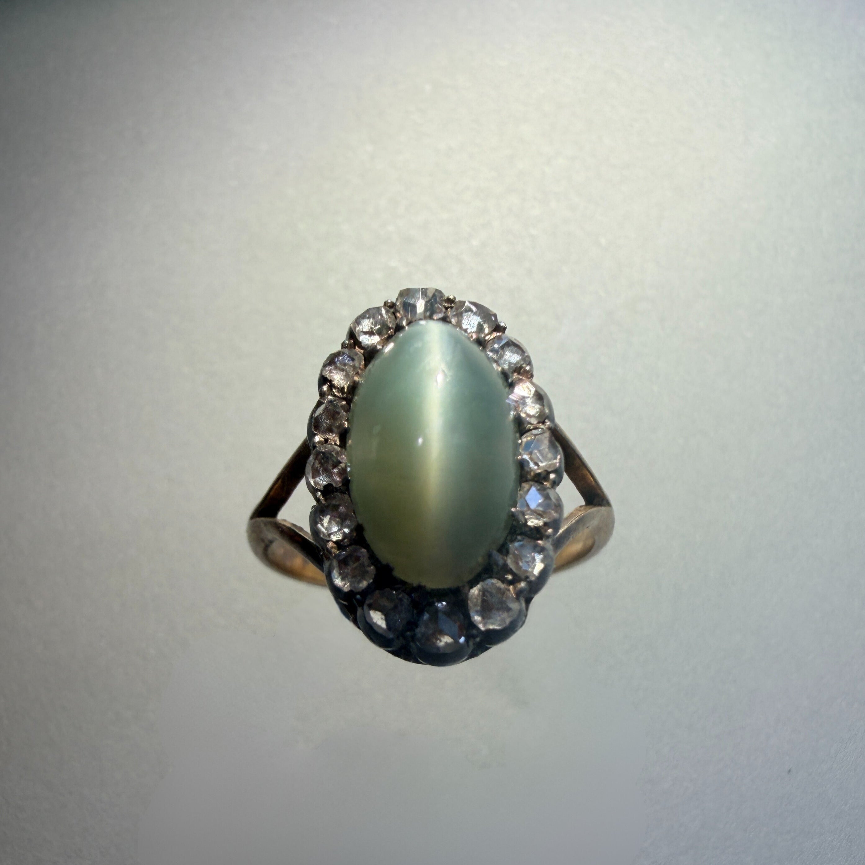 Victorian era 18K gold Cat’s Eye Diamond Ring