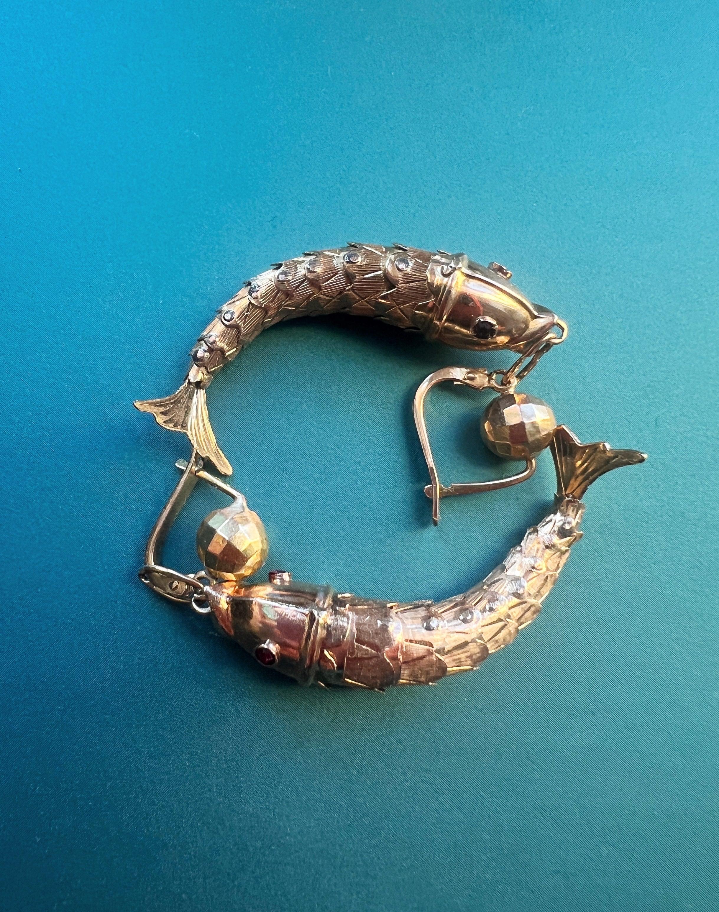18K yellow gold articulated carp fish earrings - Curiously timeless