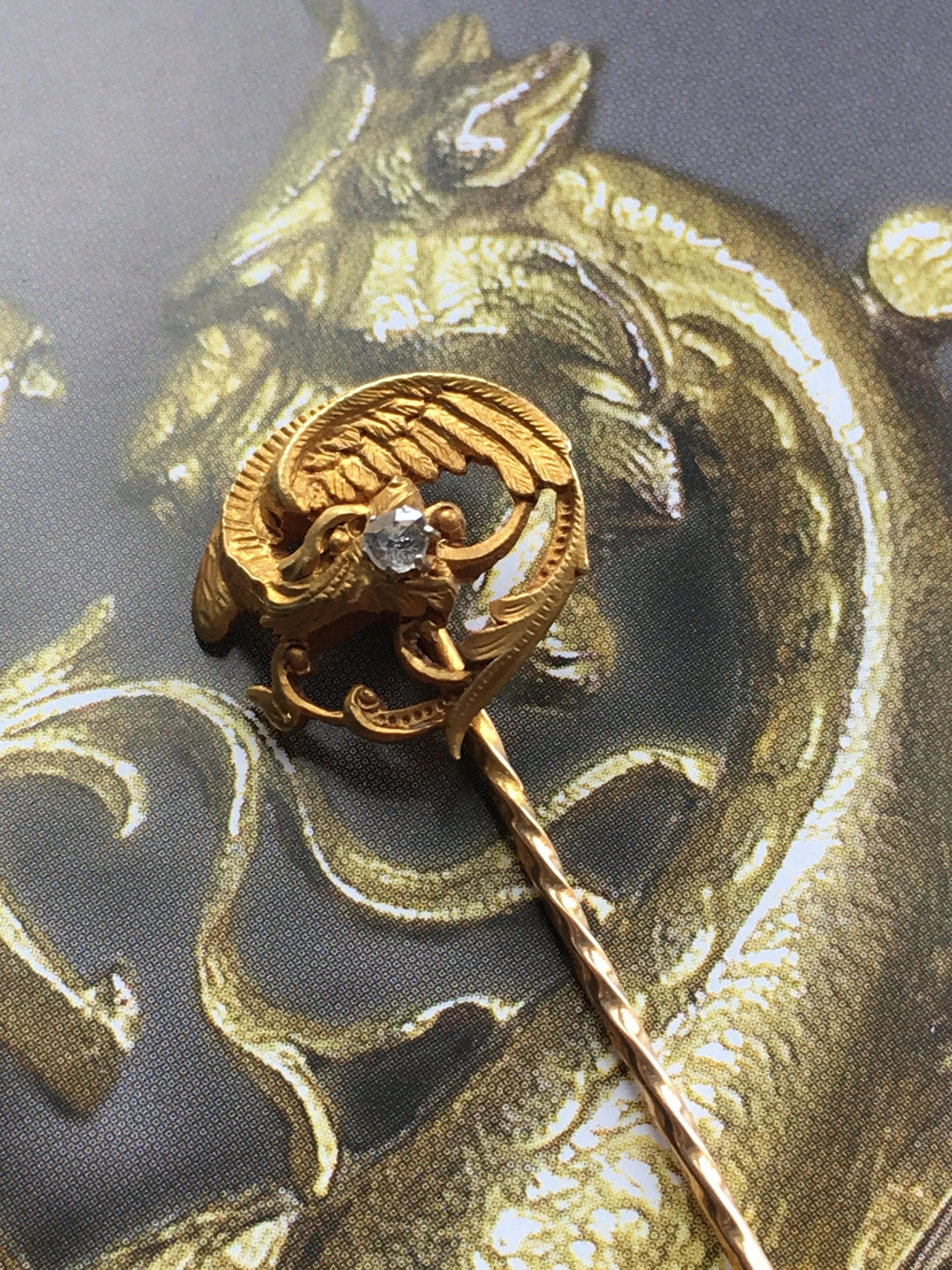 Magnificent Boxed 18K gold rose cut diamond chimera pin brooch - Curiously timeless