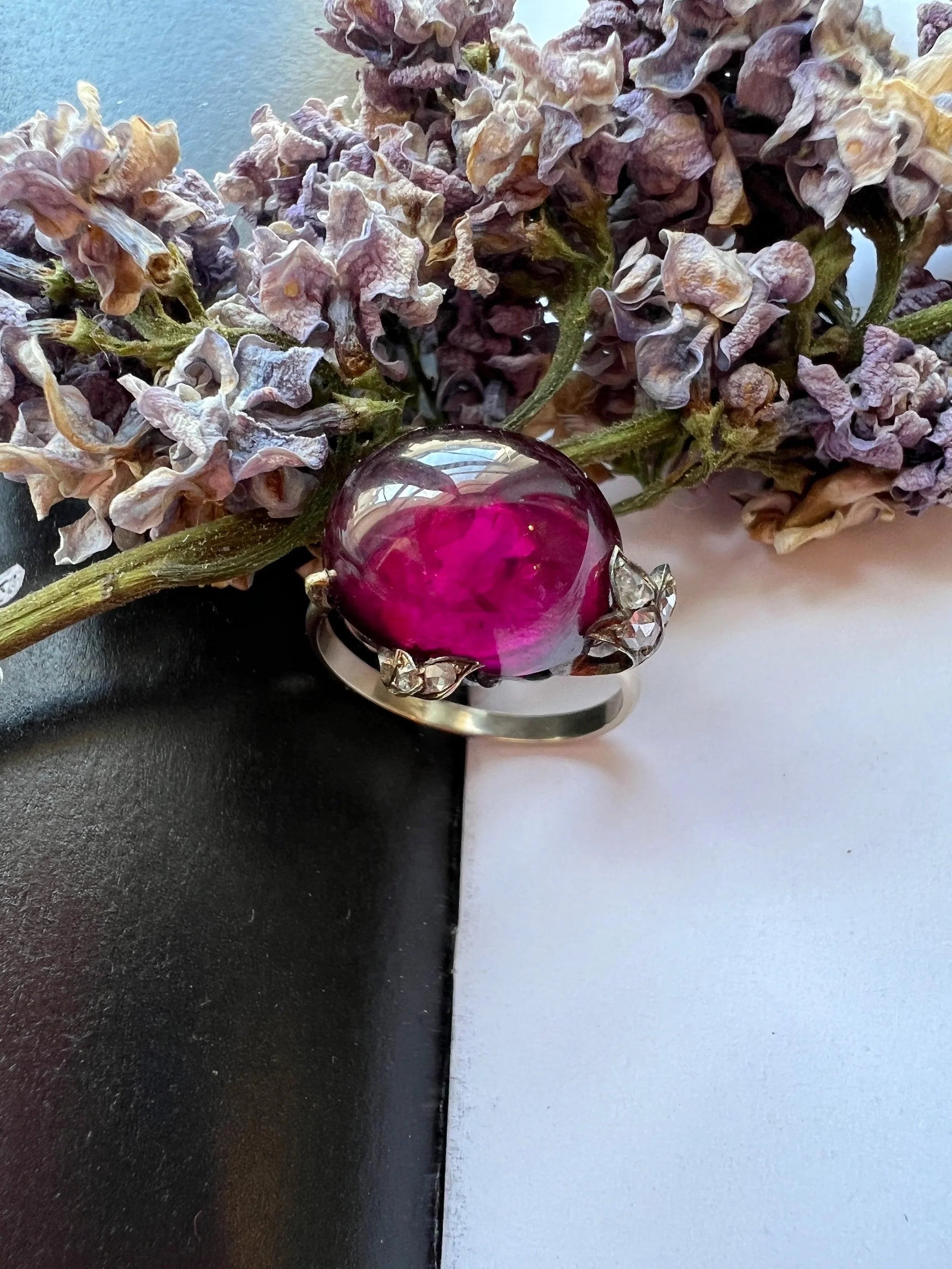 French antique garnet rose cut diamond 18K gold floral ring - Curiously timeless