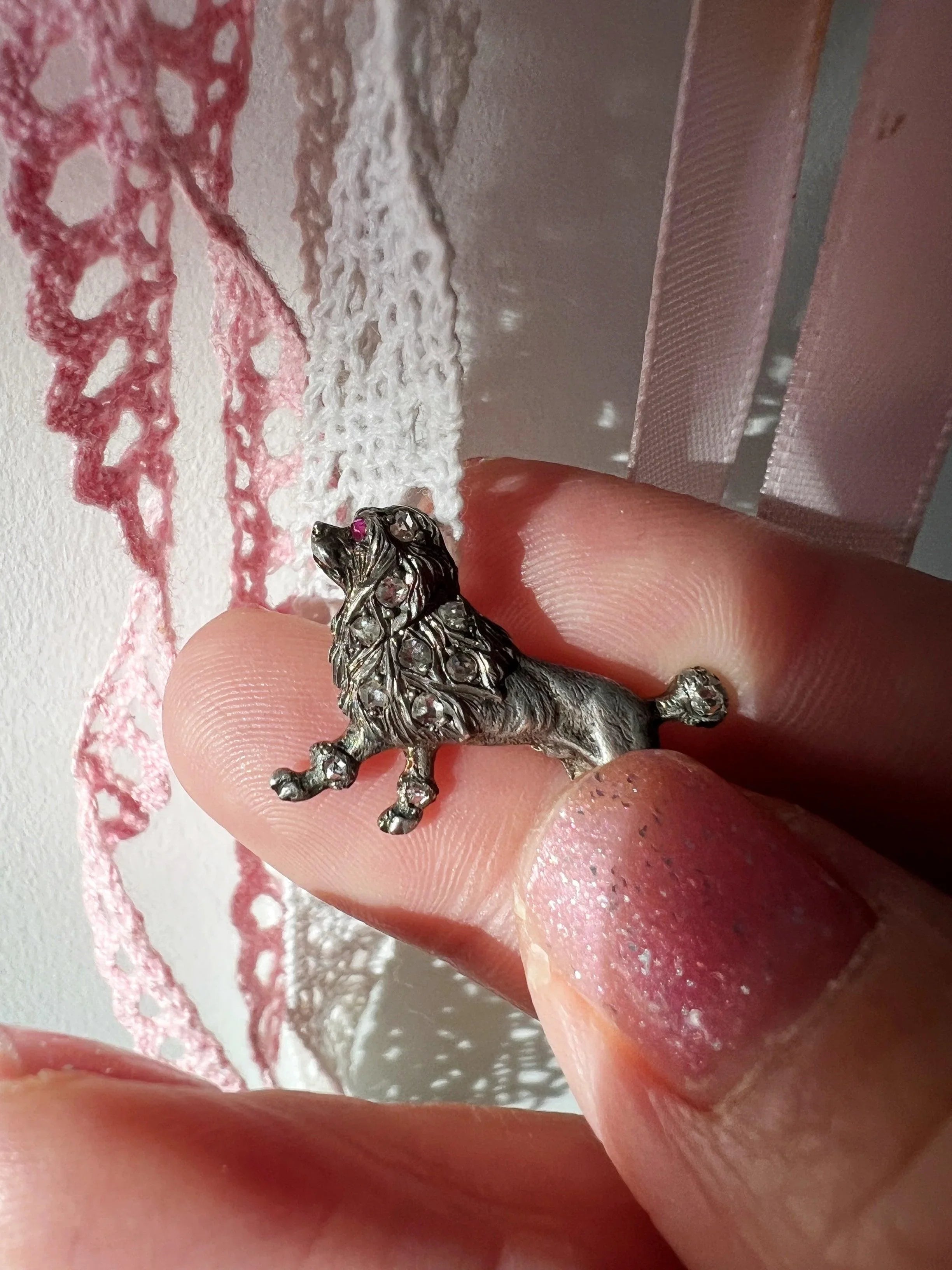 Antique 18K gold diamond poodle dog brooch - Curiously timeless