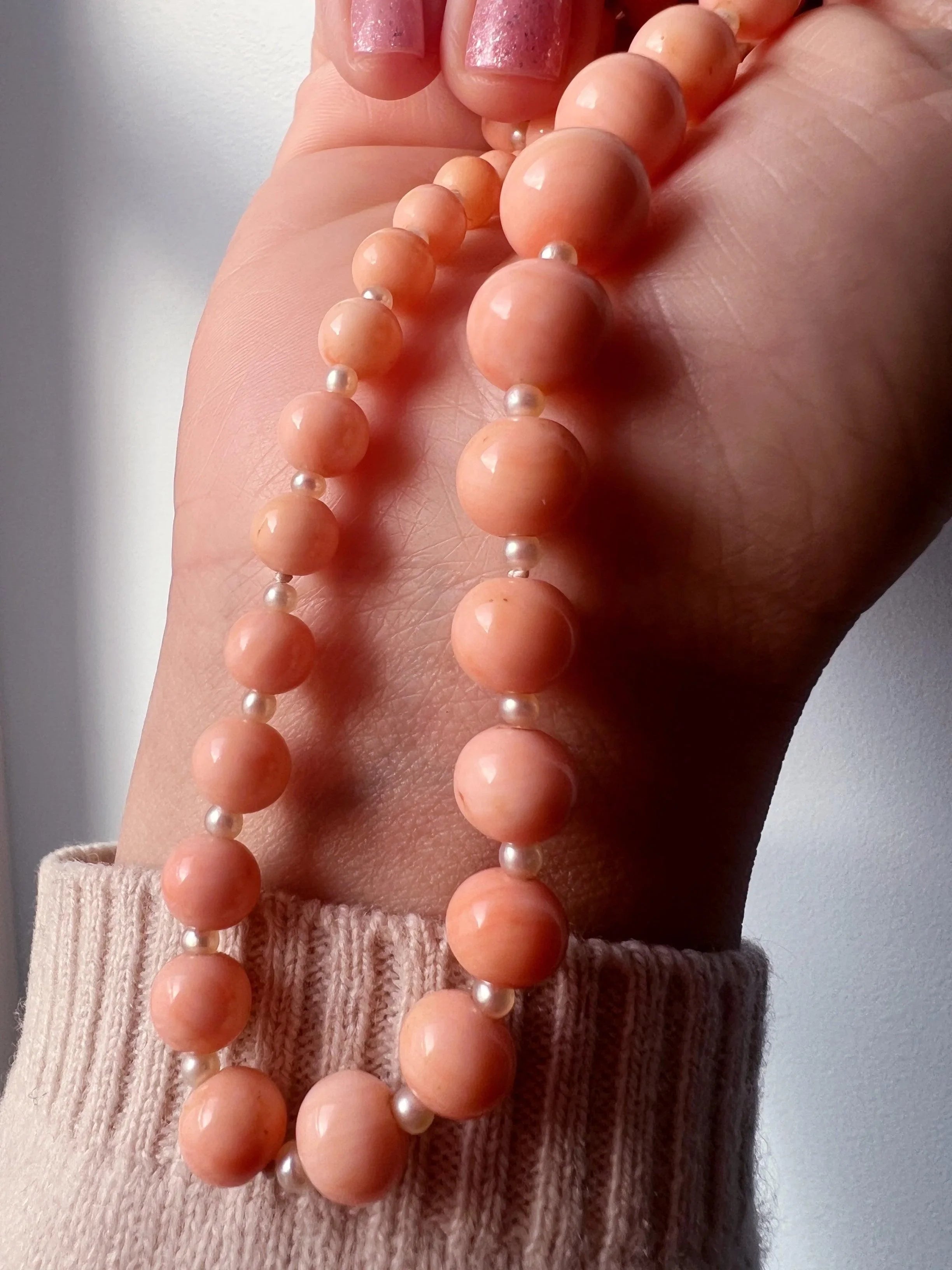 18K gold graduated natural angel skin pink coral pearl necklace - Curiously timeless