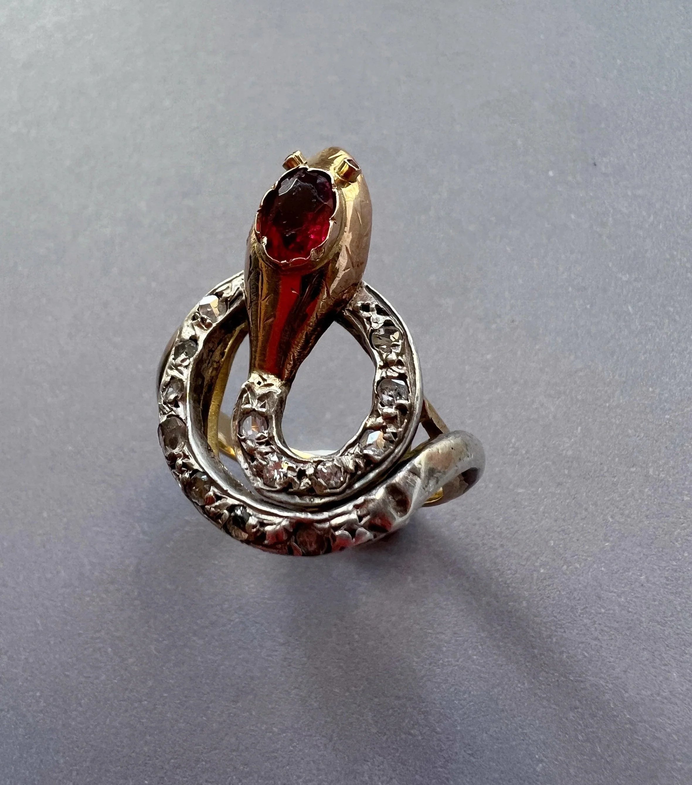 Victorian era 18K gold rose cut diamond twisted snake ring - Curiously timeless
