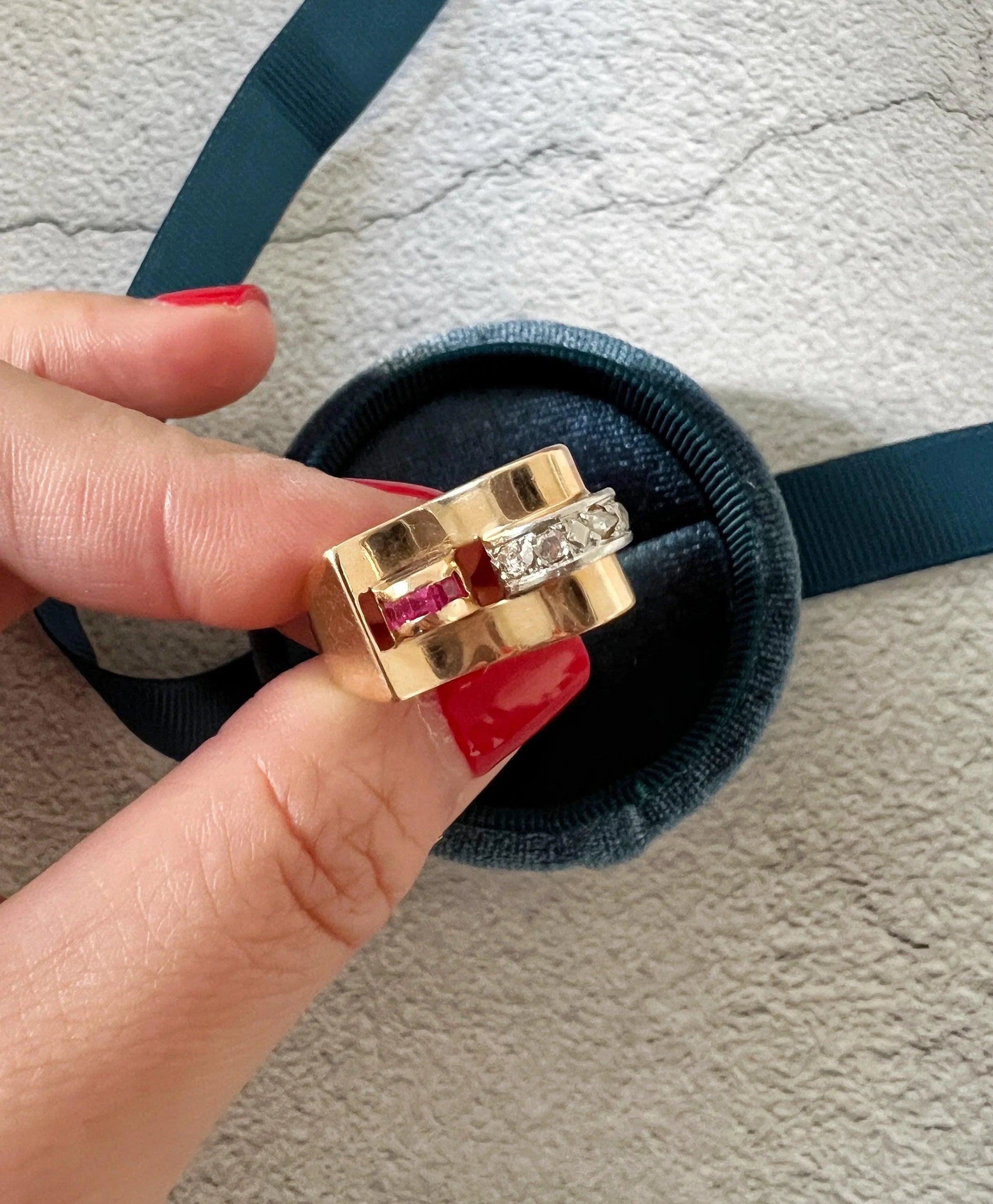 French 1940s 18k yellow gold diamond ruby tank ring - Curiously timeless