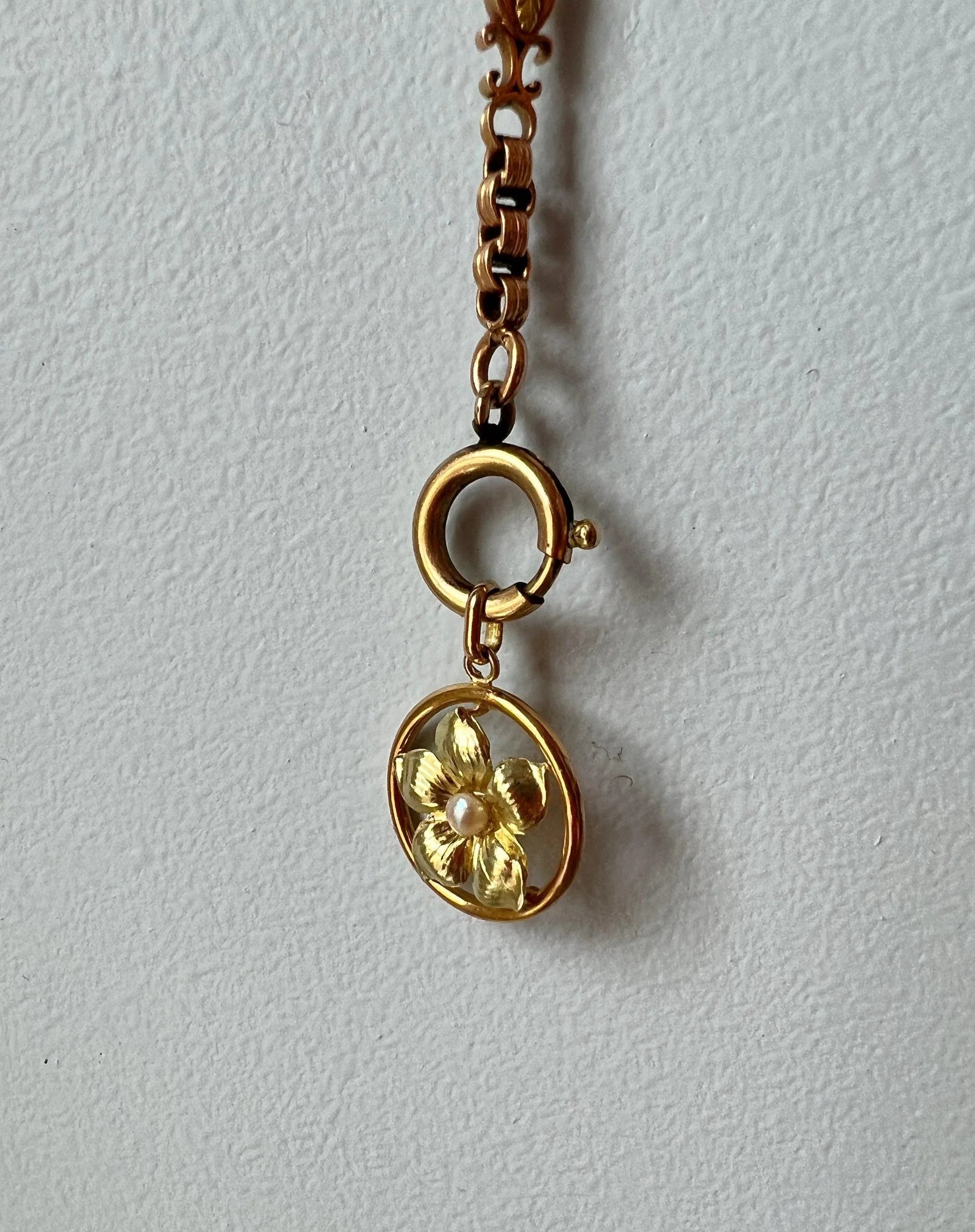 Very sweet mini French Art Nouveau 18K gold pearl pansy flower pendant - Curiously timeless