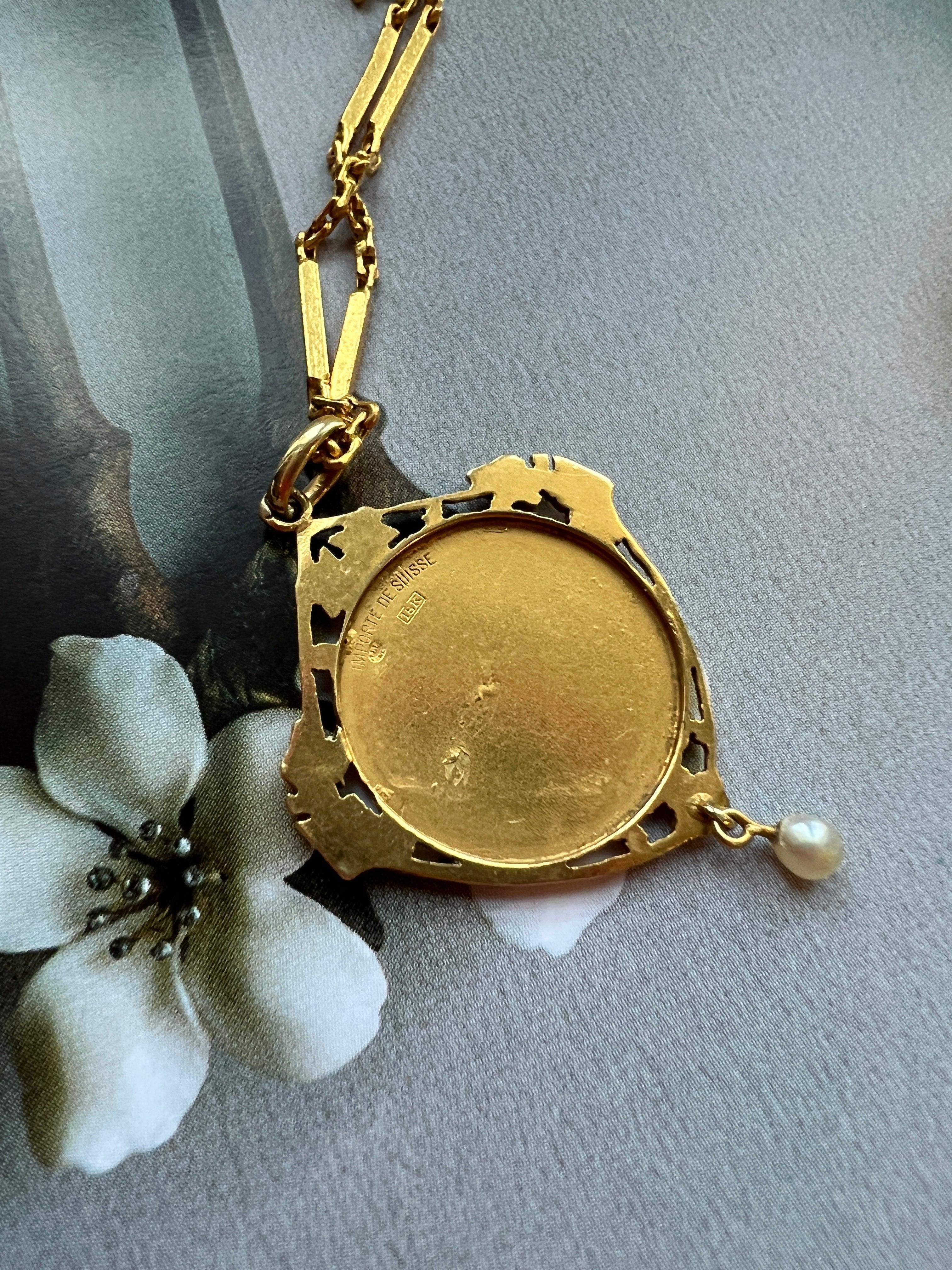 Art Nouveau 18k gold pearl twin star medal pendant - Curiously timeless