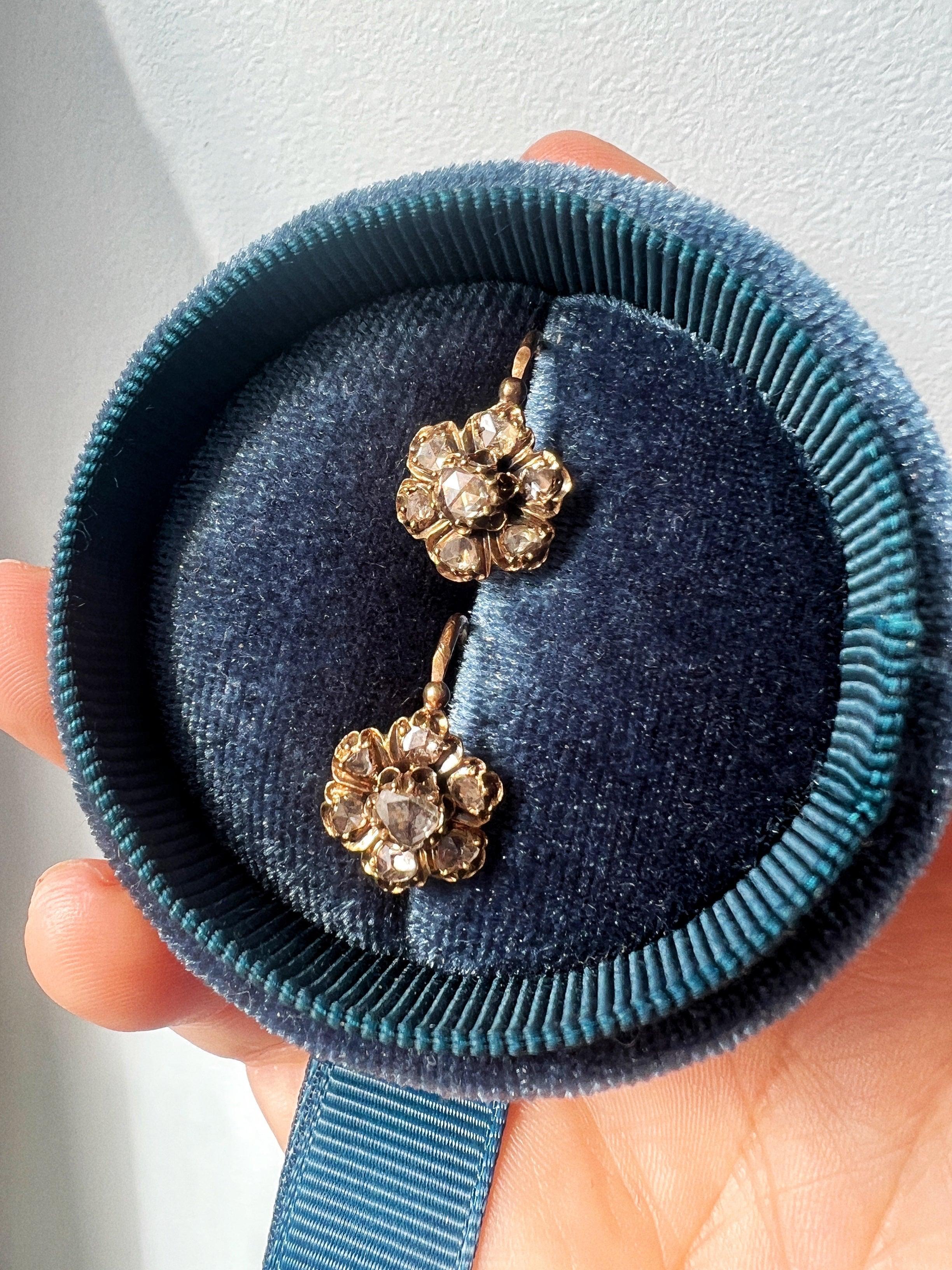 Victorian era 18K gold rose cut diamonds flower dangle earrings - Curiously timeless