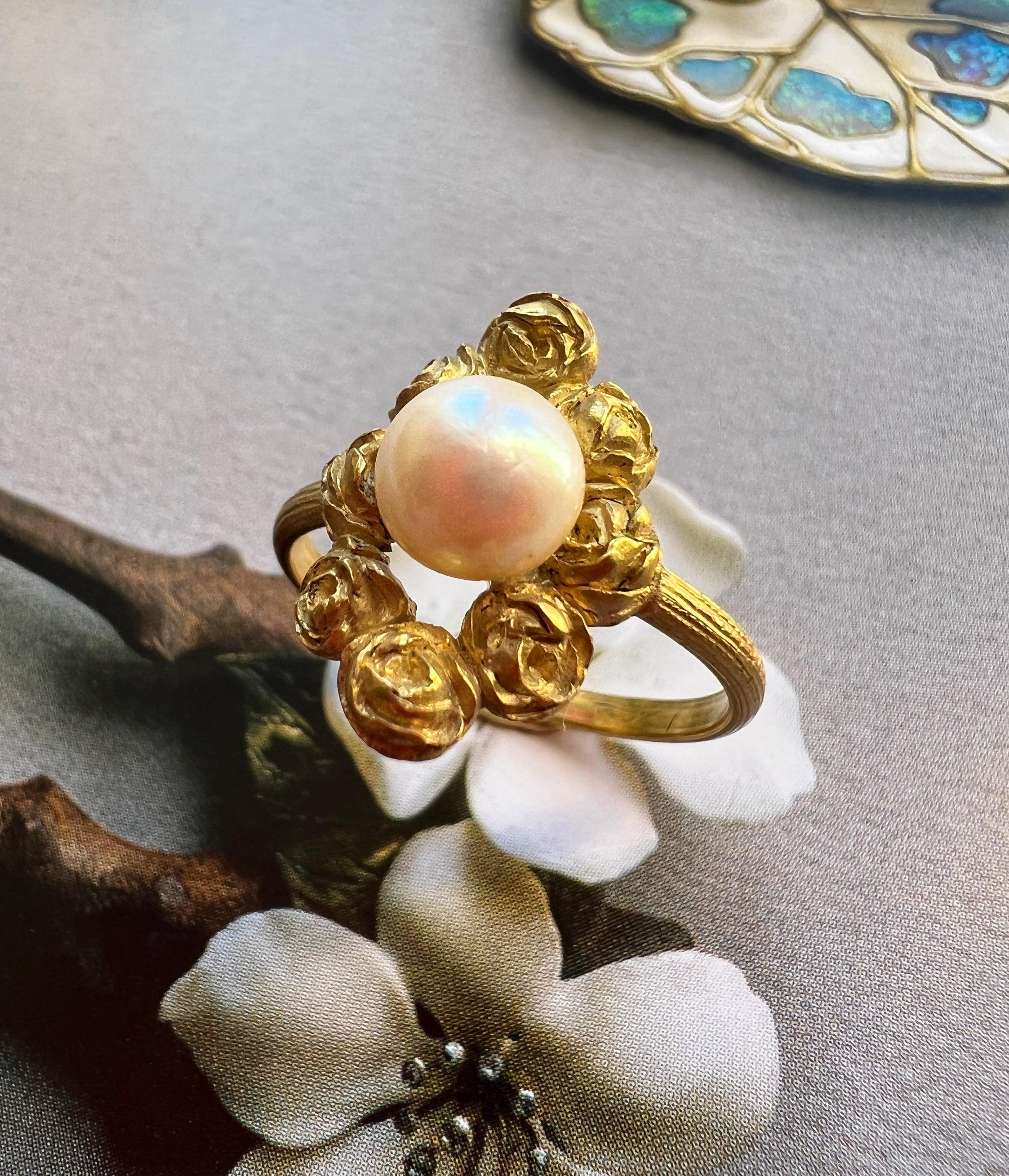 Beautiful French Art Nouveau 18k gold Pearl rose flower ring - Curiously timeless