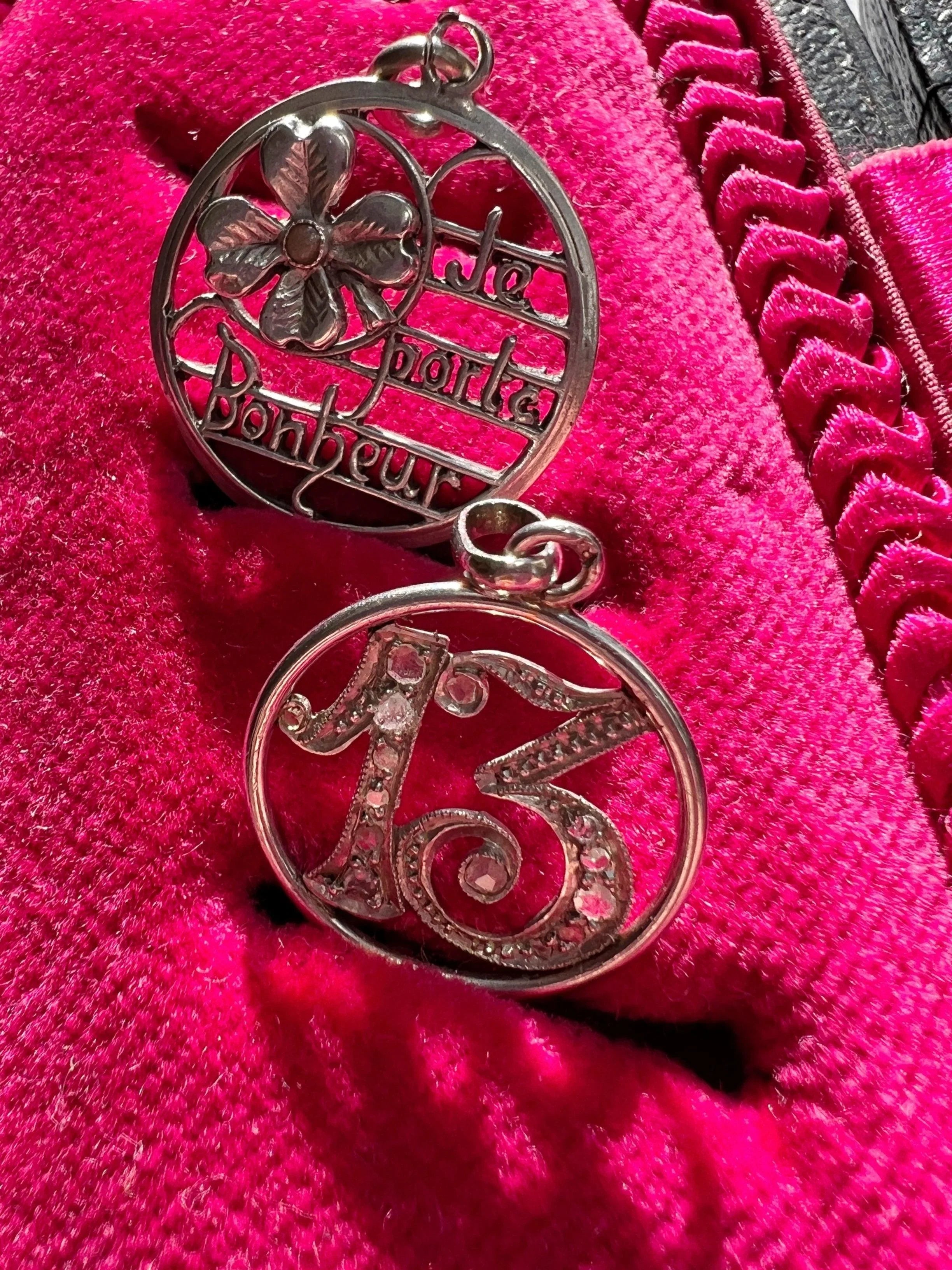 French Art Deco era 18K white gold rose cut diamond lucky “13” medal pendant - Curiously timeless