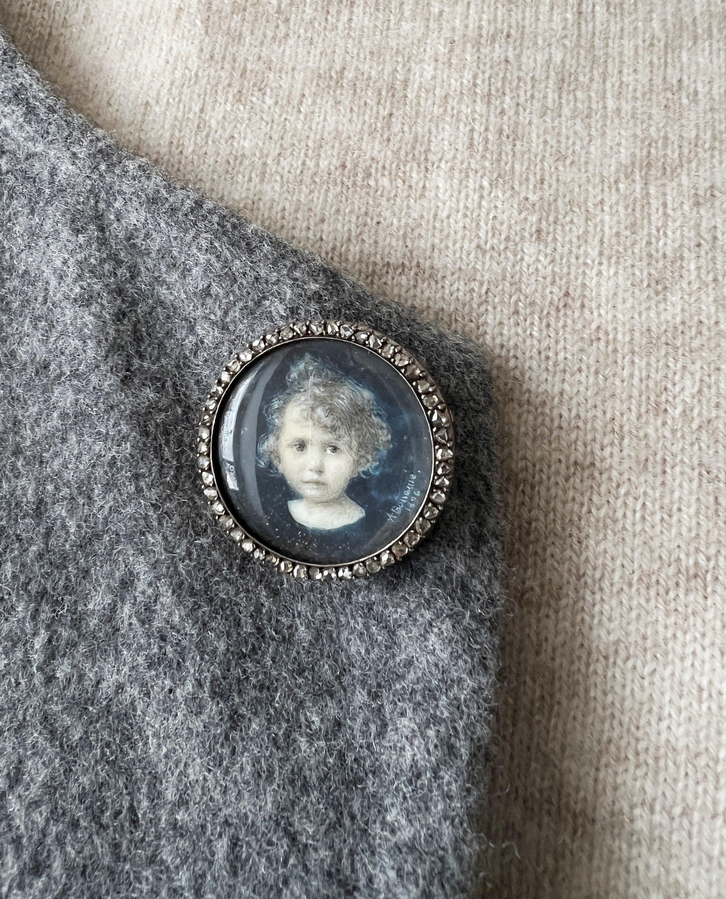 Victorian era 18K gold rose cut diamond child miniature portrait brooch - Curiously timeless