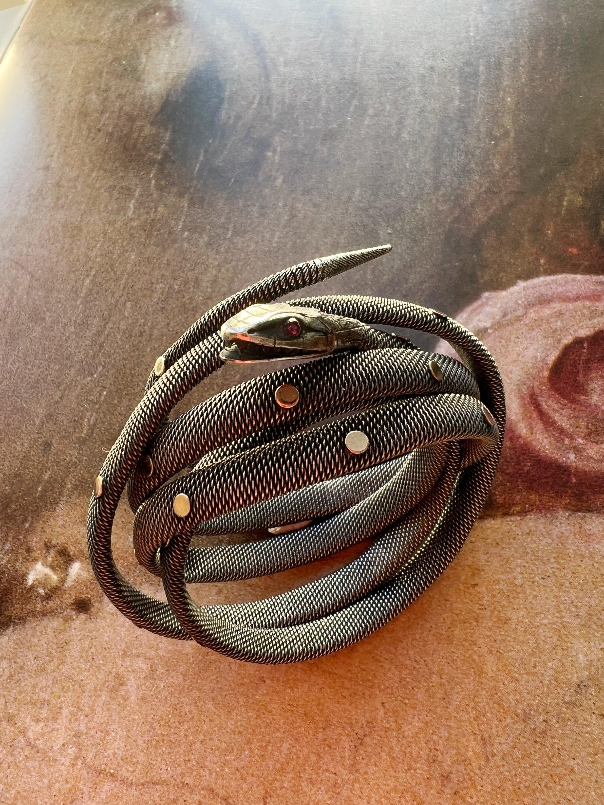 Beautiful antique niello silver snake bracelet - Curiously timeless