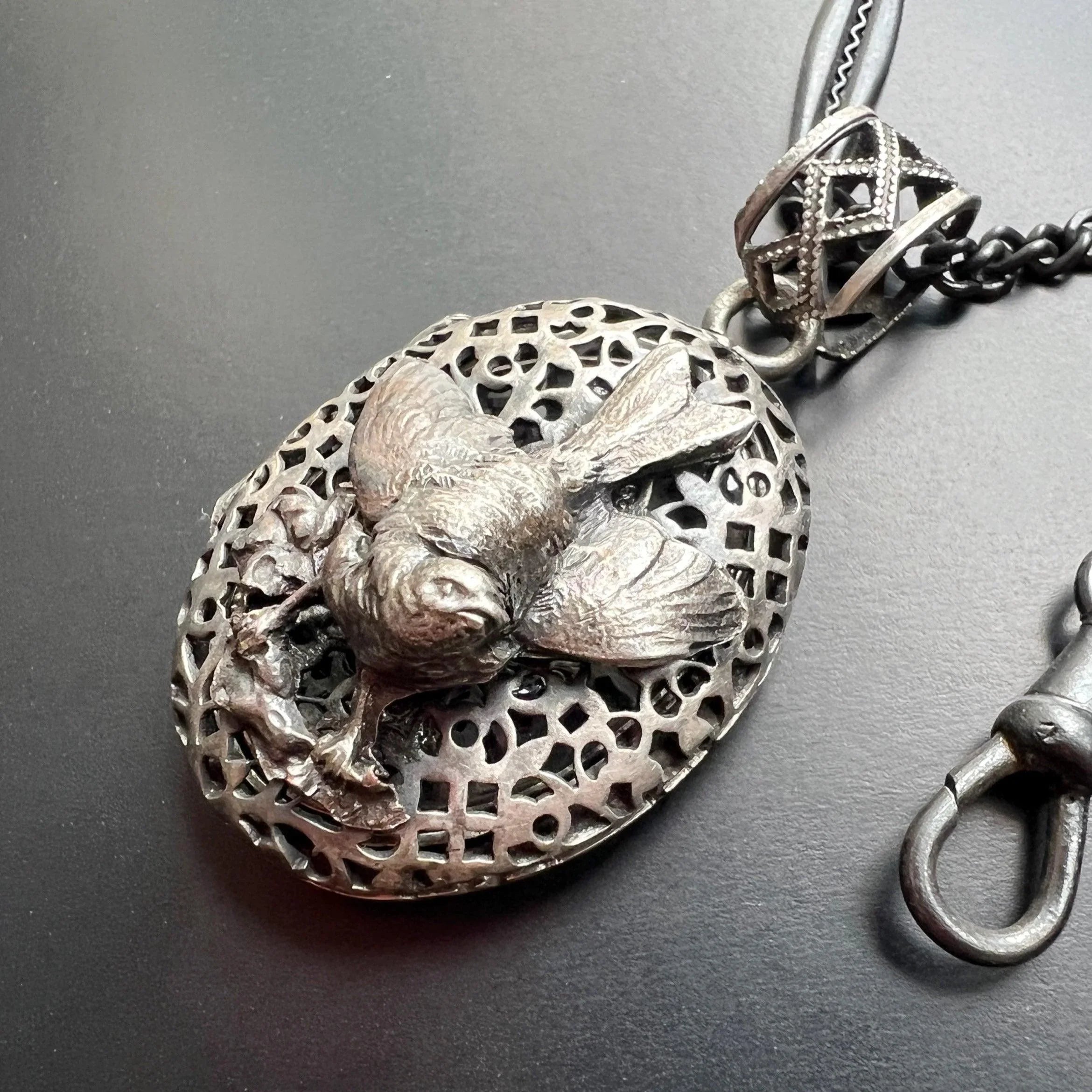 Lovely Victorian era silver magpie bird photo locket pendant - Curiously timeless