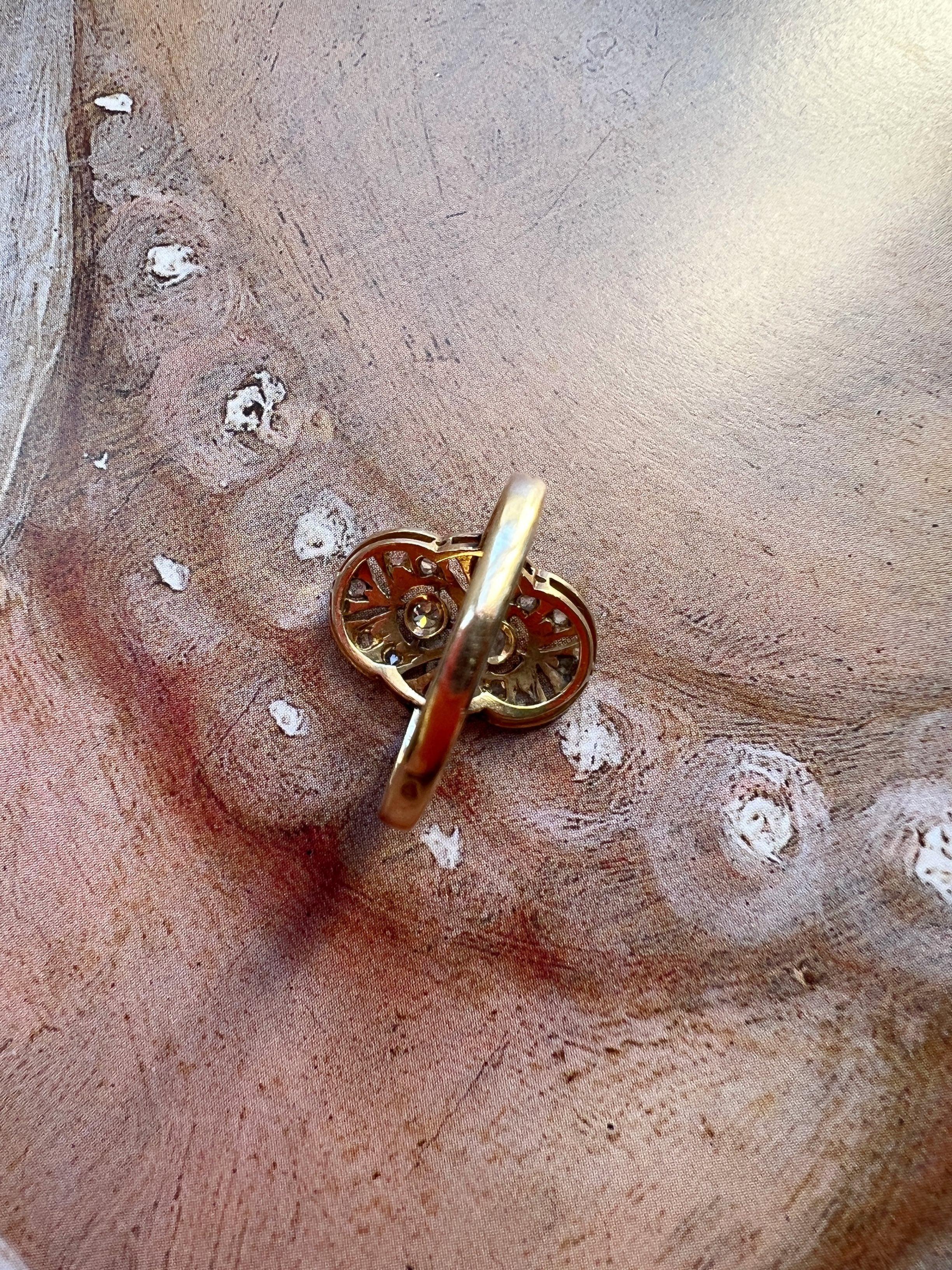 Beautiful Art Deco Diamond Lace filigree ring in 18k white & yellow gold - Curiously timeless