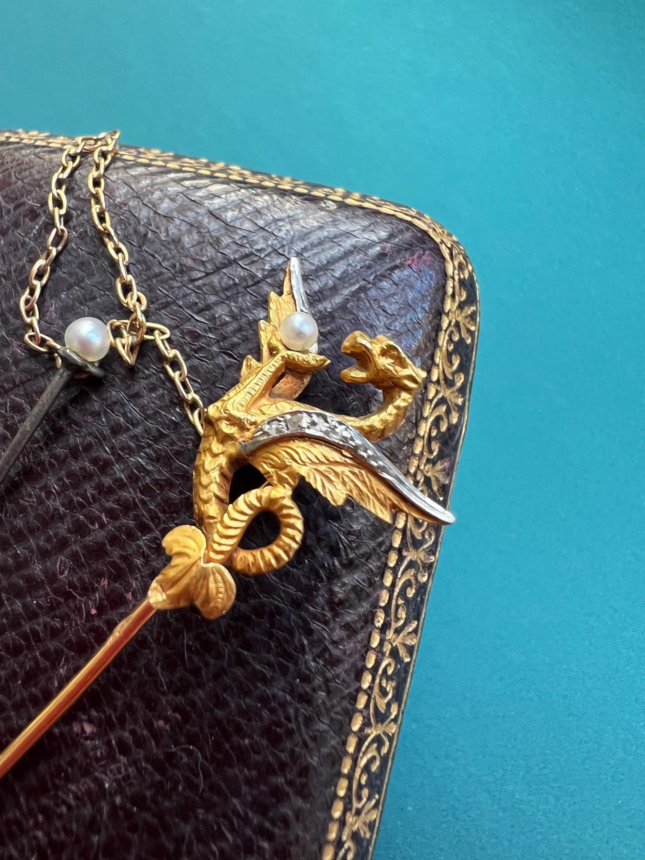 French antique 18K gold diamond chimera pin brooch - Curiously timeless