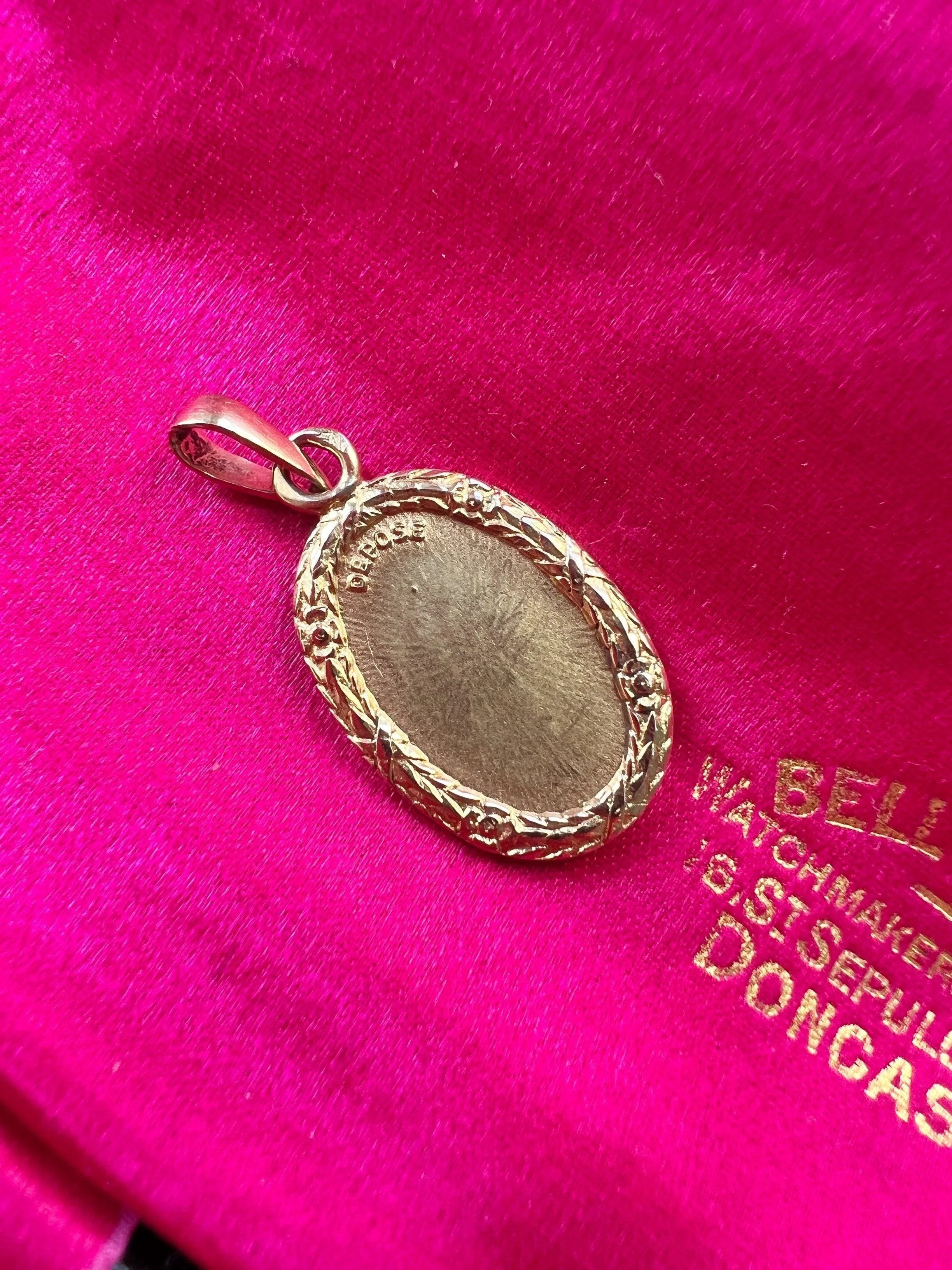 Vintage Augis 18K gold “more than yesterday, less than tomorrow” love medal pendant - Curiously timeless