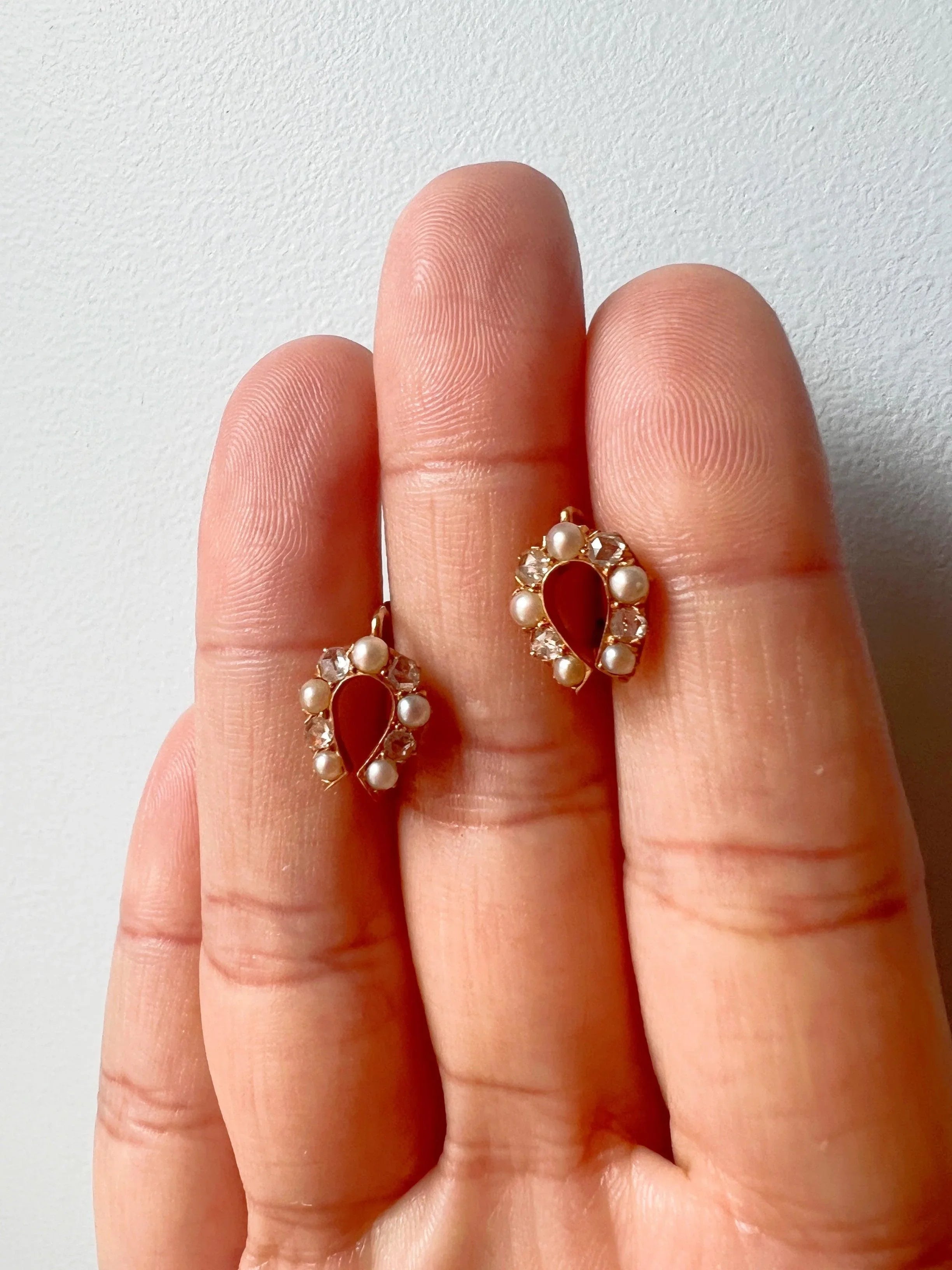 Victorian era rose cut diamonds and pearls horseshoe earrings - Curiously timeless