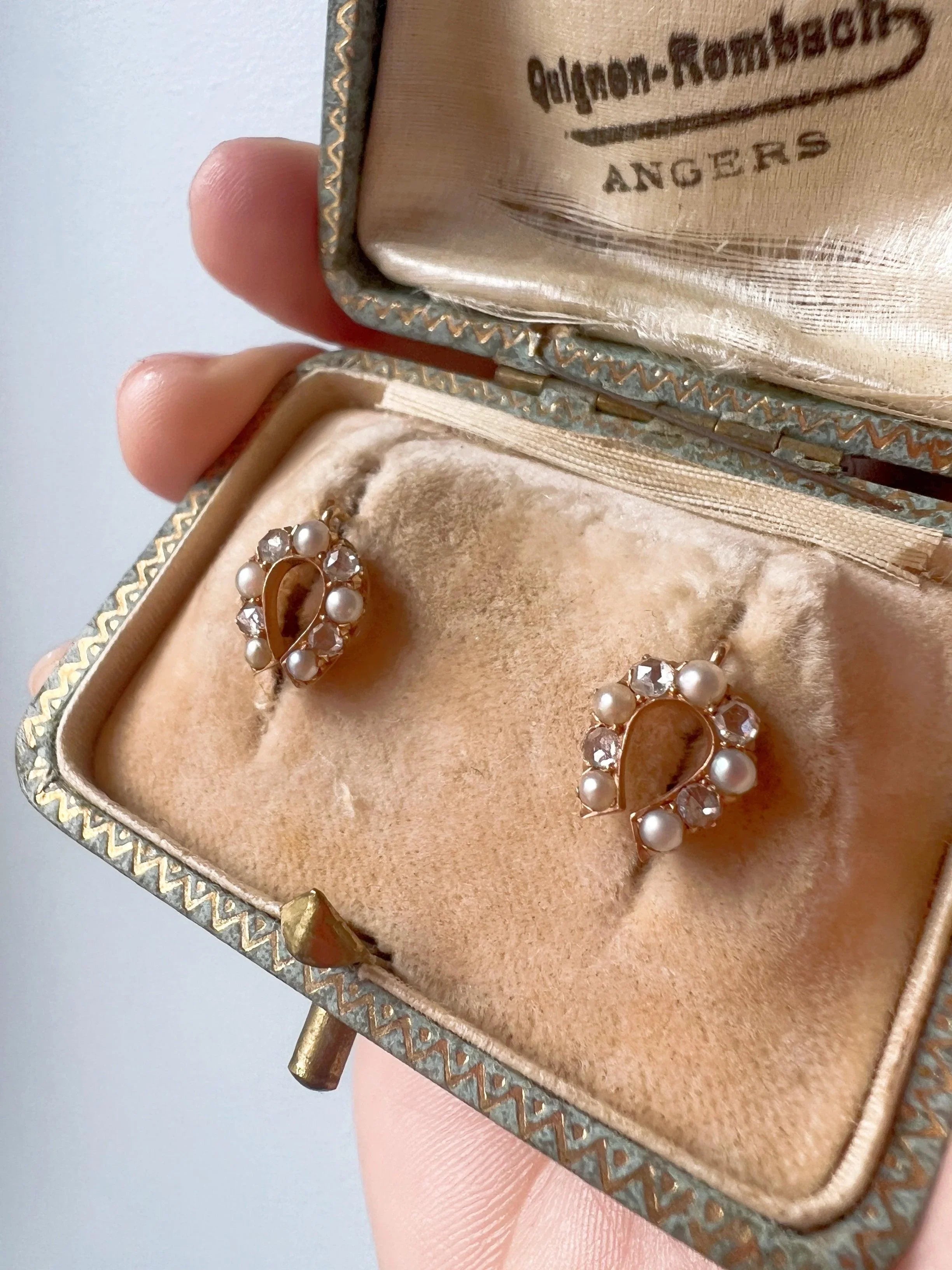 Victorian era rose cut diamonds and pearls horseshoe earrings - Curiously timeless