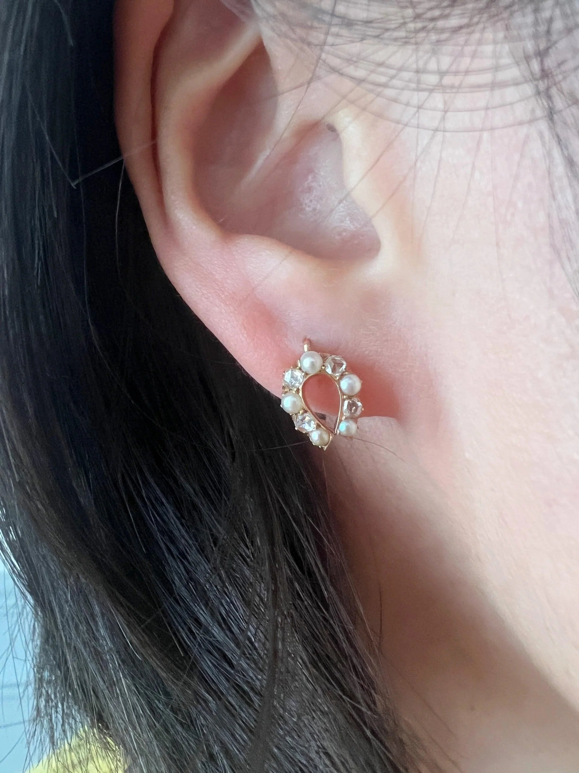 Victorian era rose cut diamonds and pearls horseshoe earrings - Curiously timeless