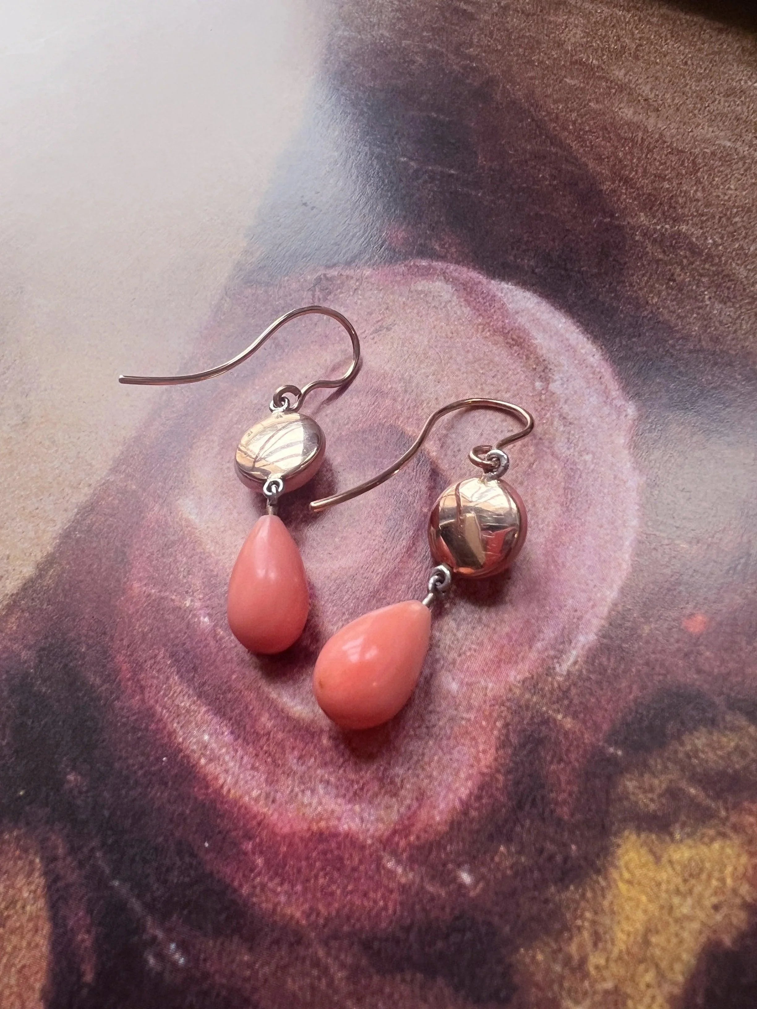 Victorian era 18K gold angel skin pink coral drop earrings - Curiously timeless