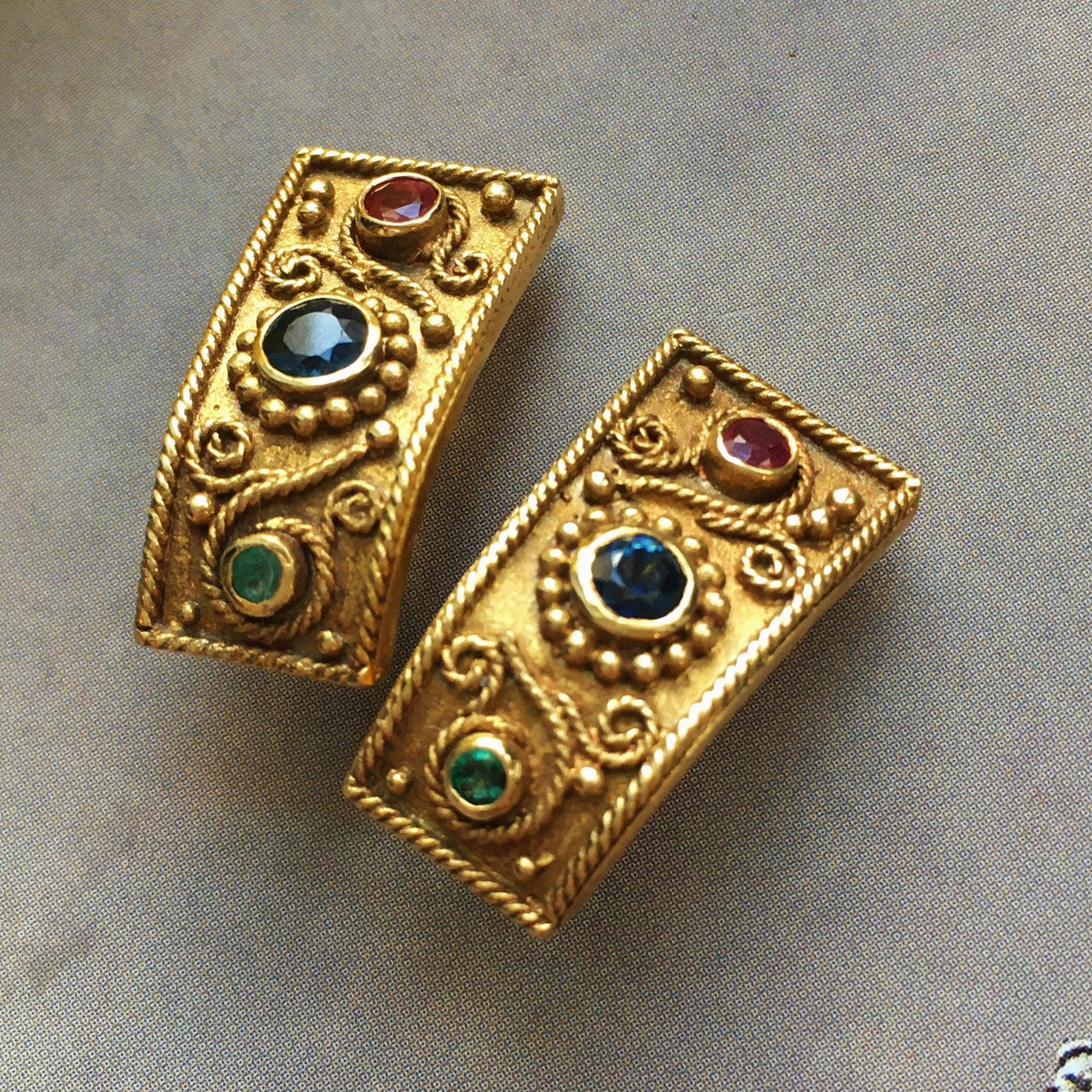 Enchanting Etruscan style 18K solid gold clip earrings with Ruby, Sapphire and Emerald - Curiously timeless