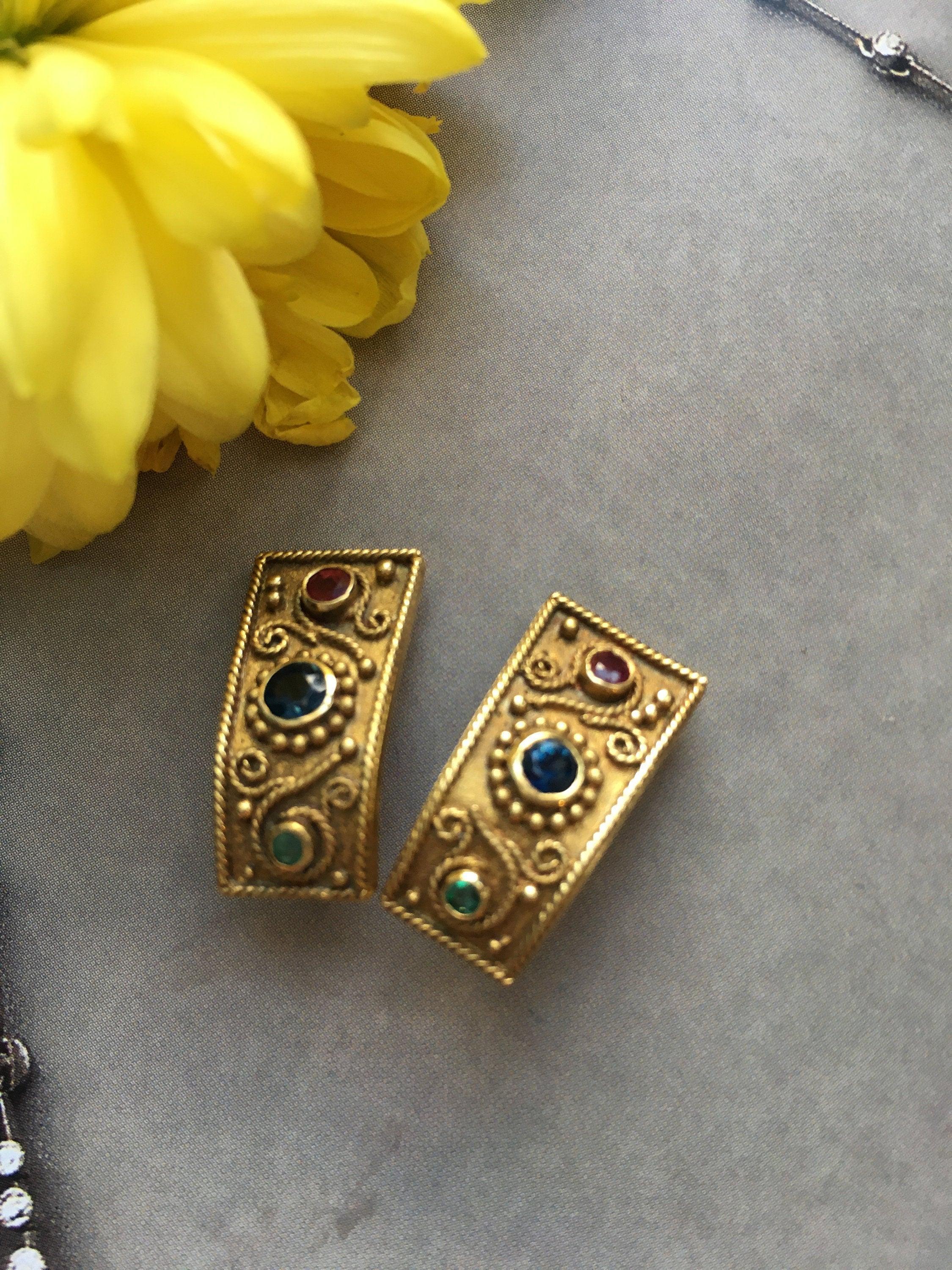 Enchanting Etruscan style 18K solid gold clip earrings with Ruby, Sapphire and Emerald - Curiously timeless