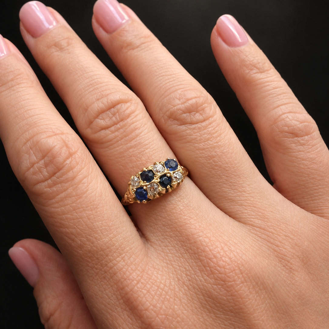 Antique English 18K Gold 0.4ct Old Mine Cut Diamond Ring