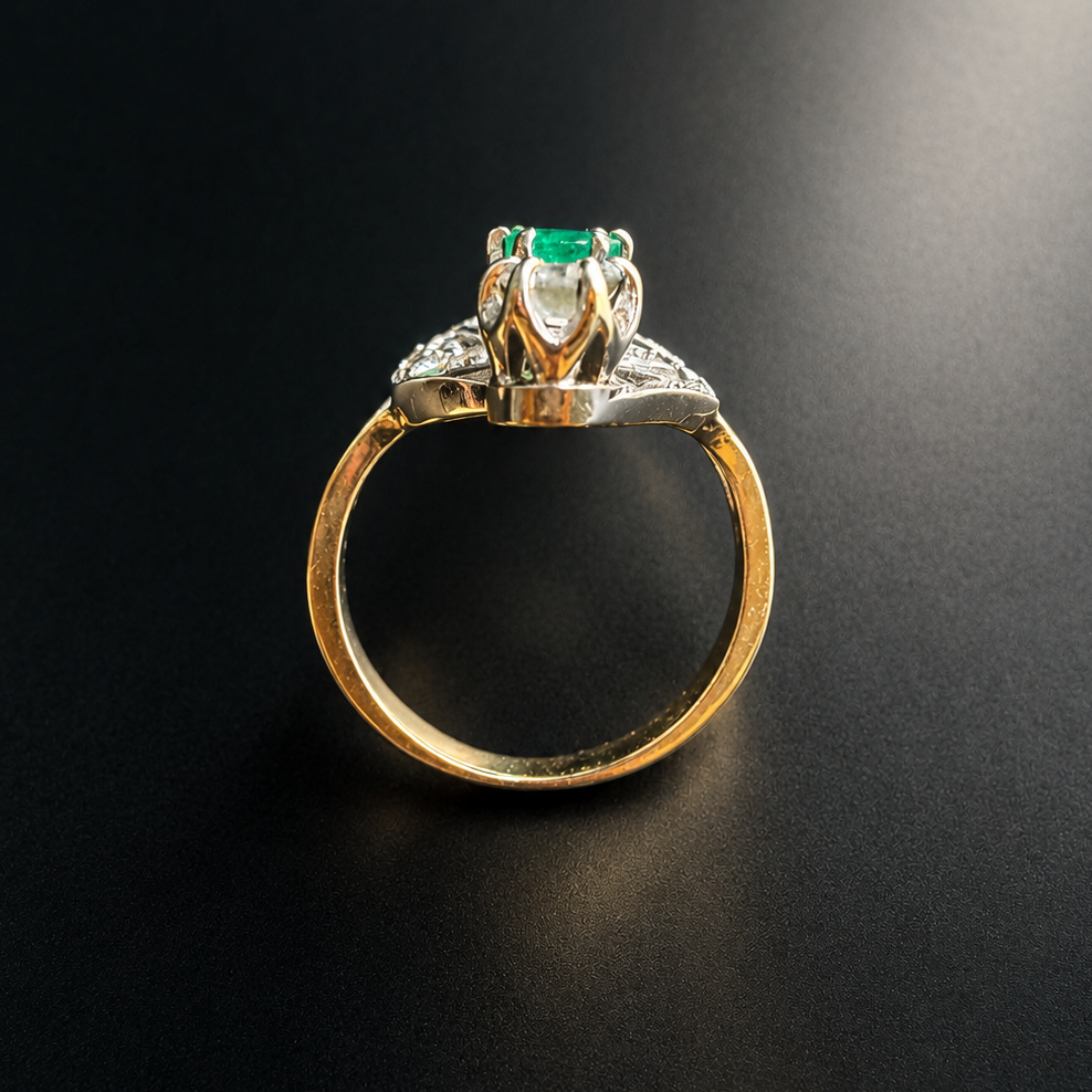 Antique French 18K gold emerald diamond ring