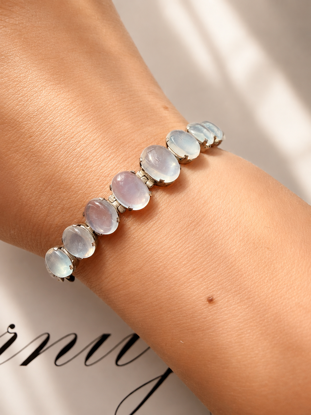 Vintage Silver Moonstone cabochon Bracelet