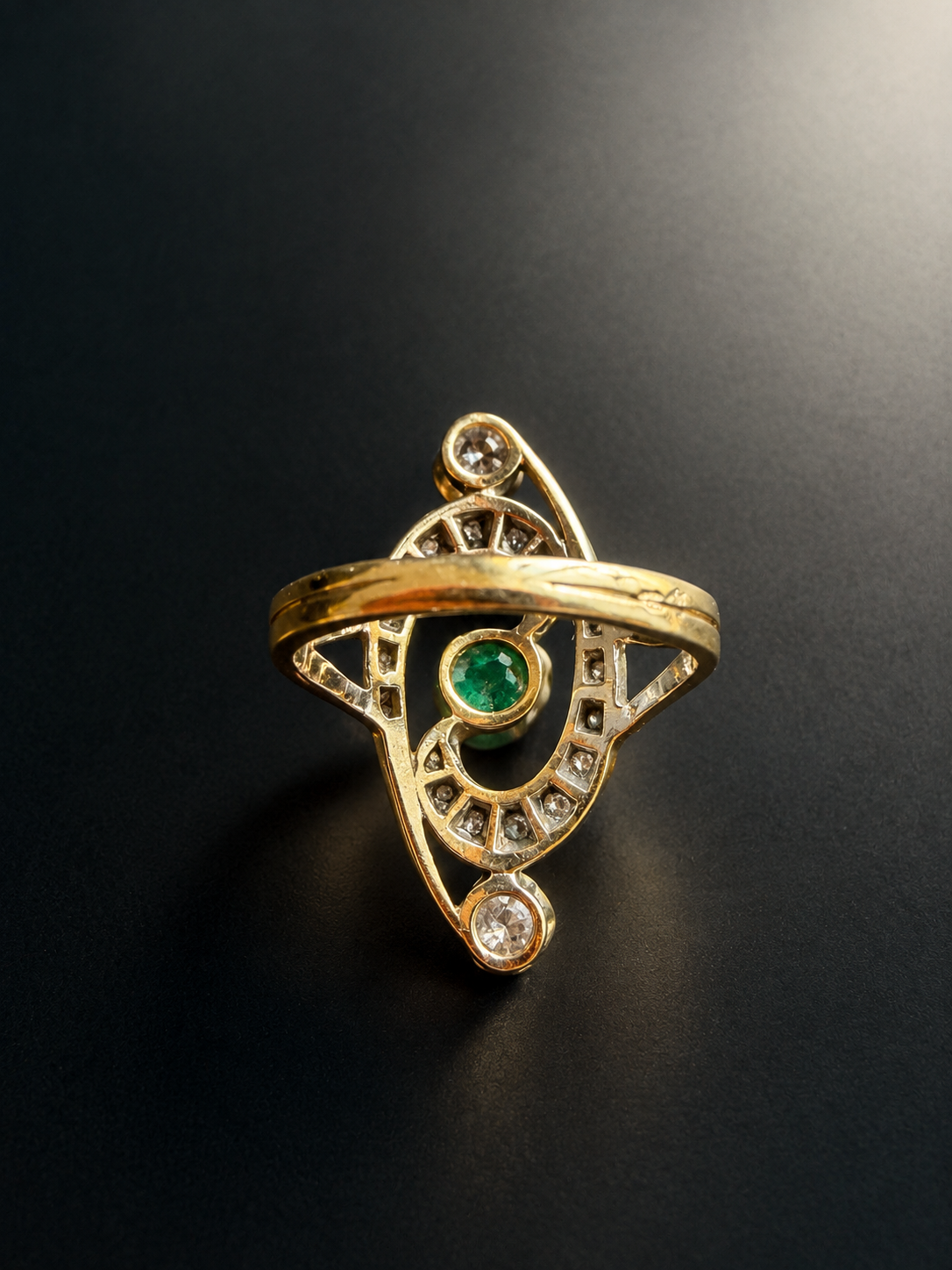 Antique French 18K gold emerald diamond ring