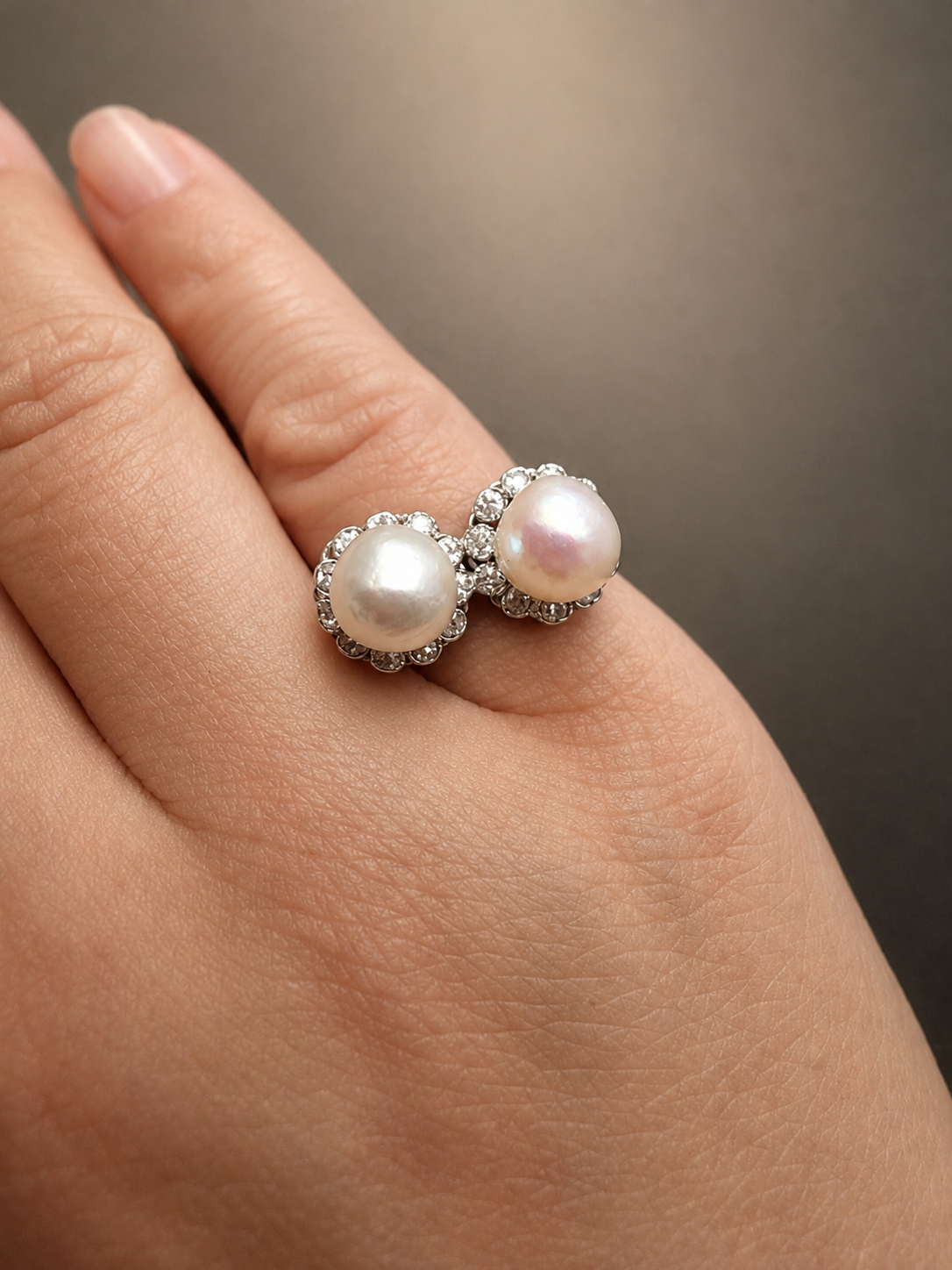 Art Deco 18K Gold LFG certified Natural Pearl & Diamond Ring
