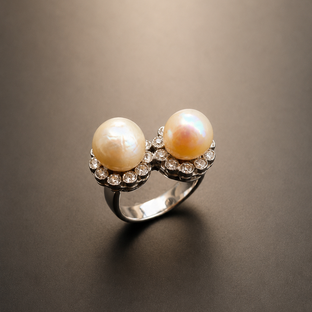 Art Deco 18K Gold LFG certified Natural Pearl & Diamond Ring