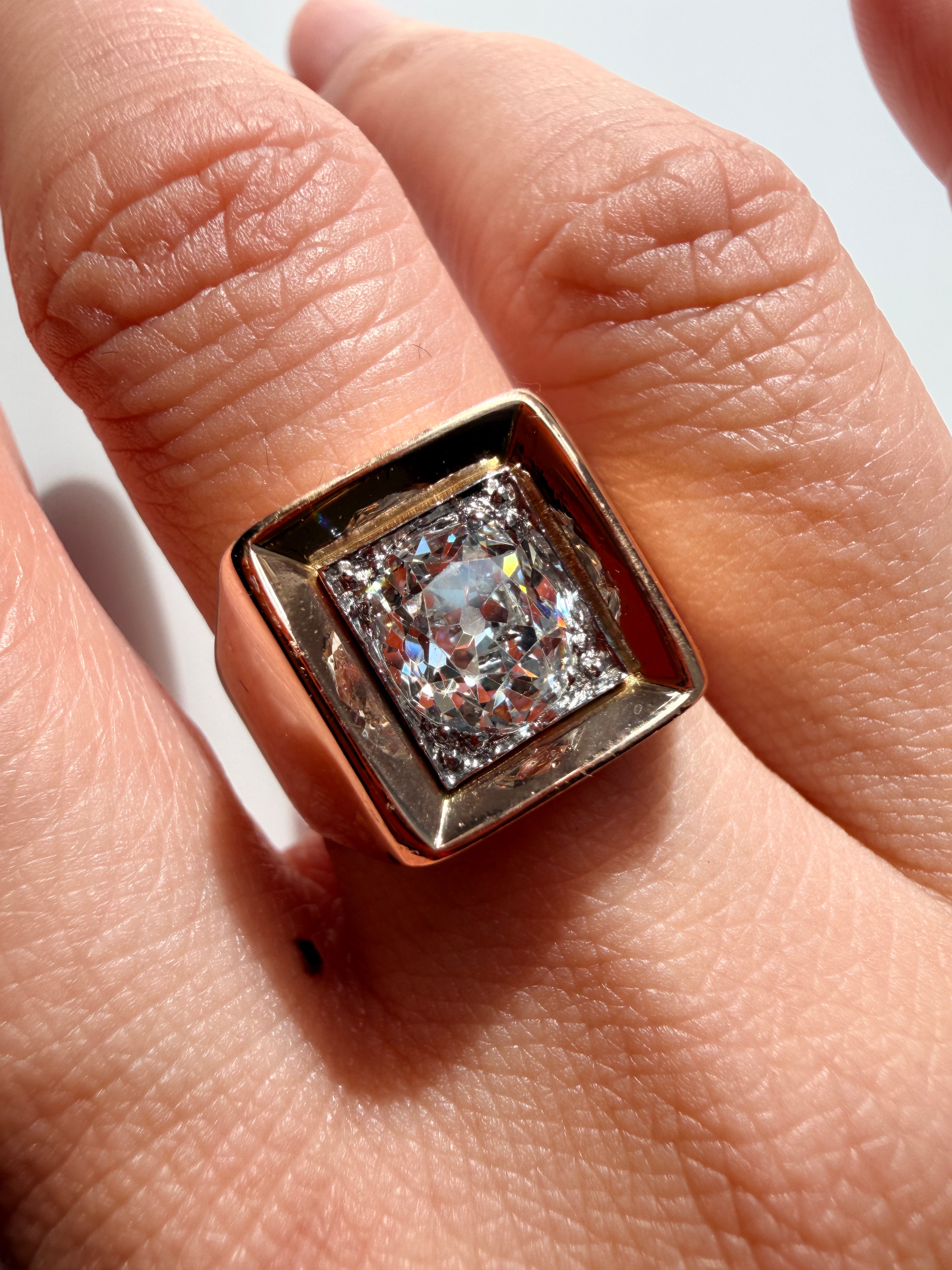 French 18K yellow gold 1.5ct old mine cut diamond signet ring